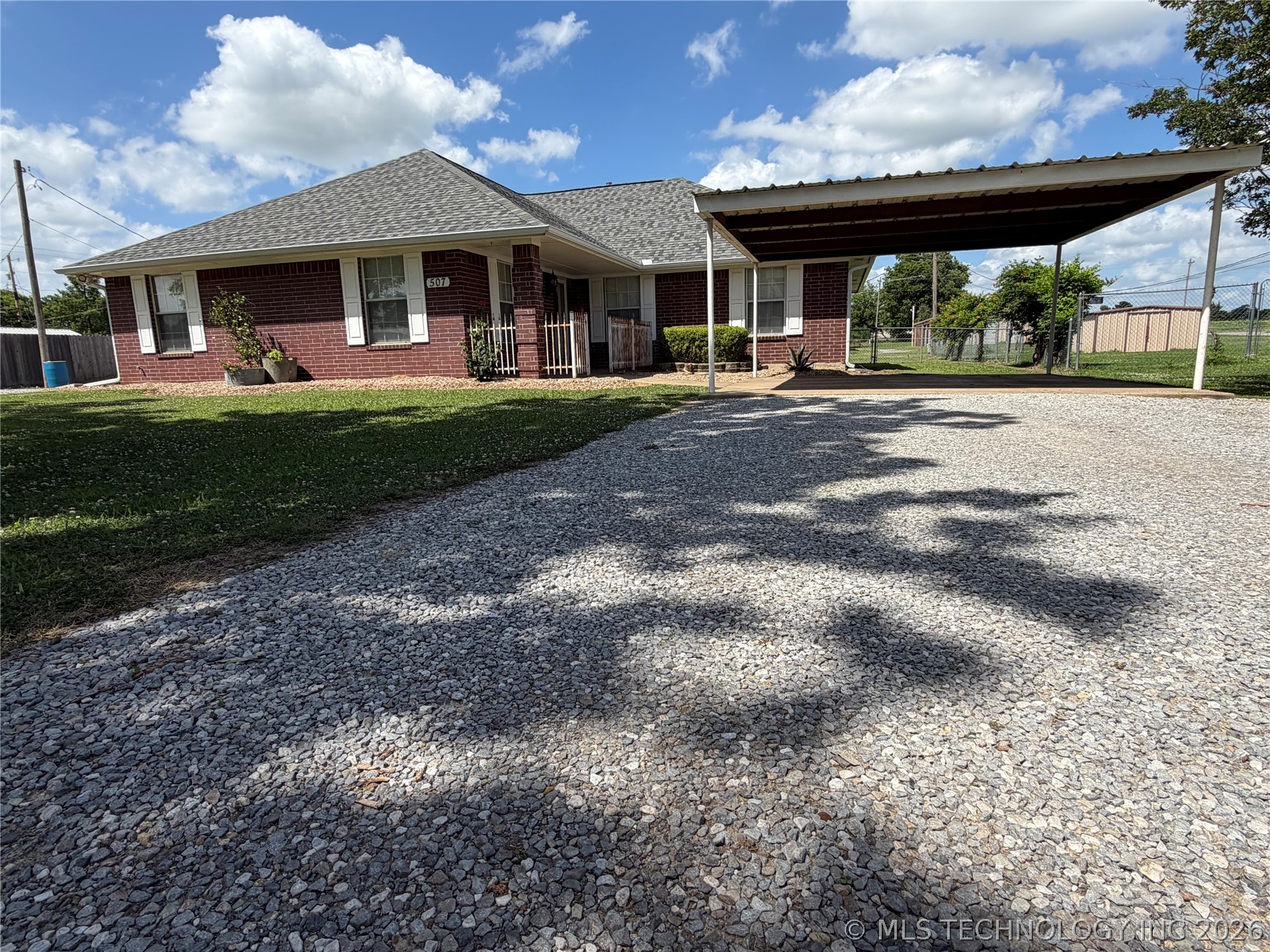 507 E Tonner Property Photo 1