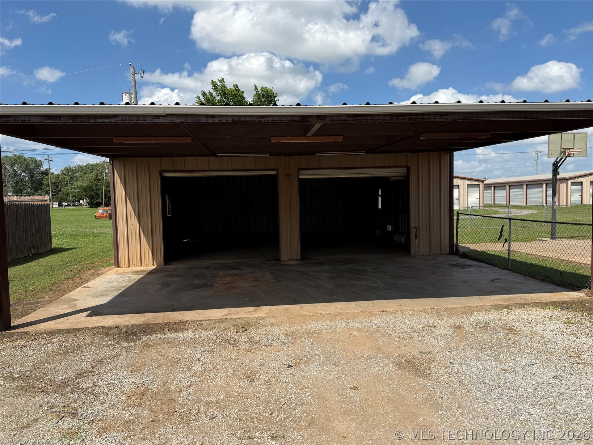 507 E Tonner Property Photo 5