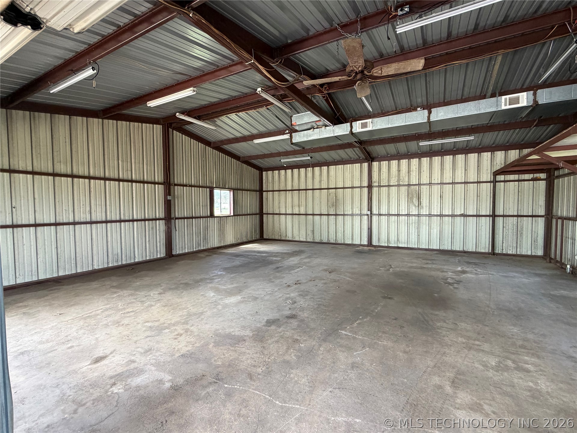 507 E Tonner Property Photo 7