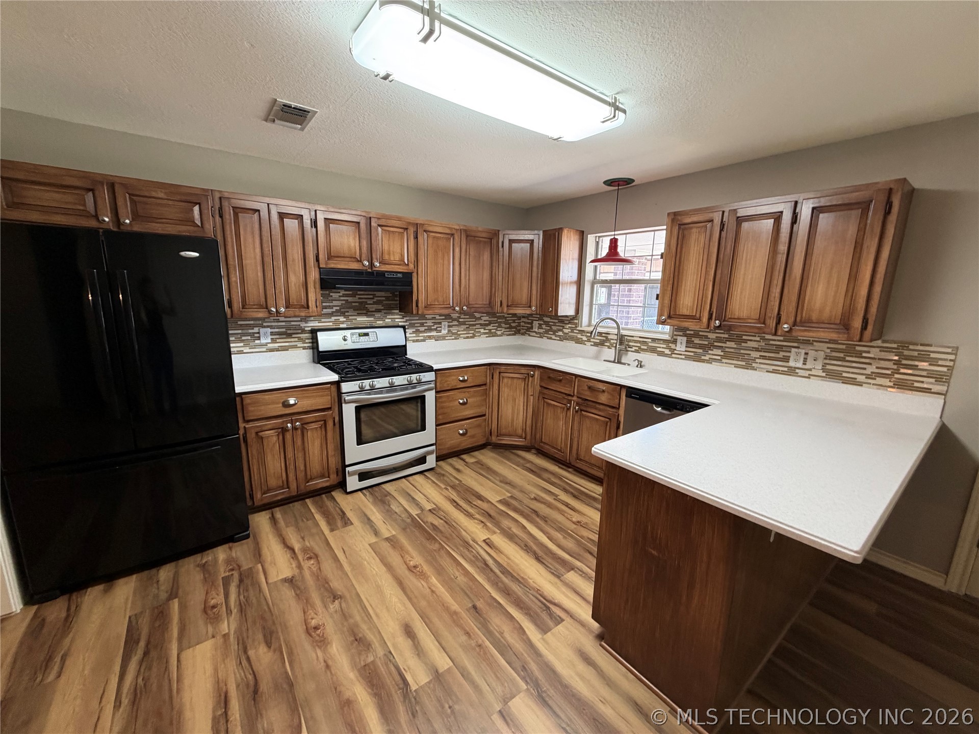 507 E Tonner Property Photo 15