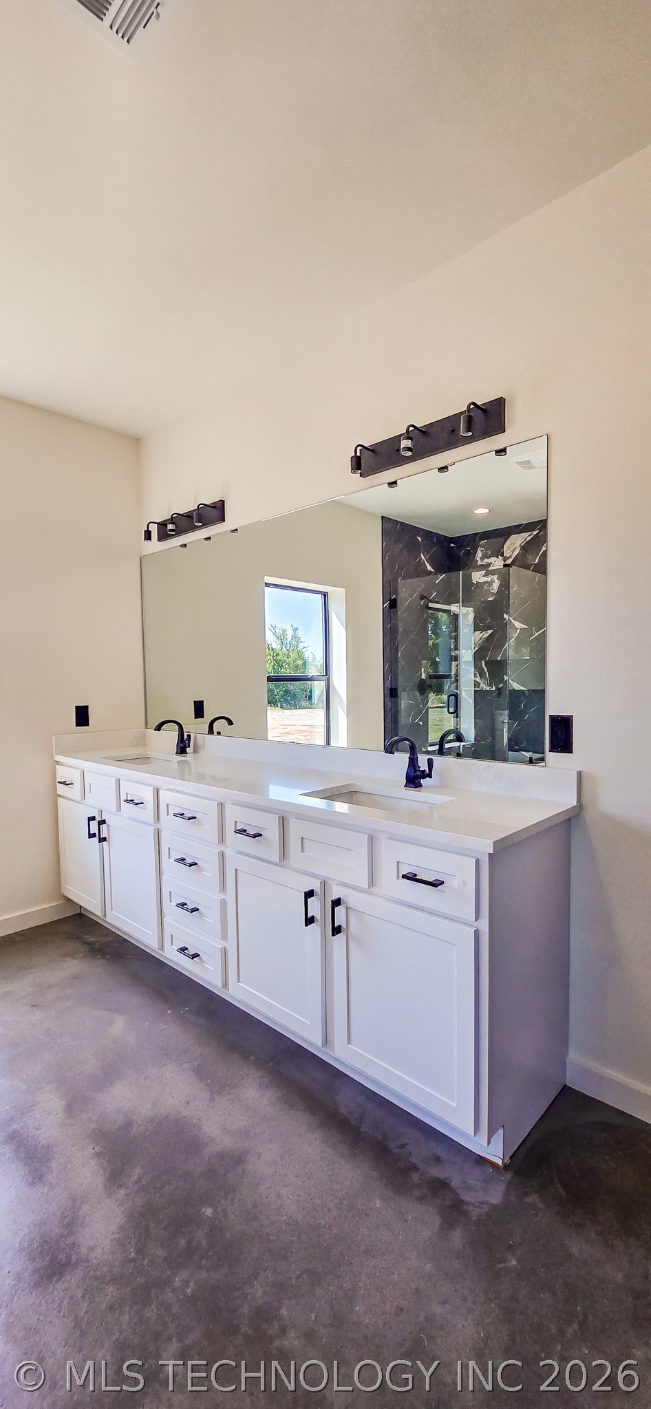 64 Reagan Drive Property Photo 38
