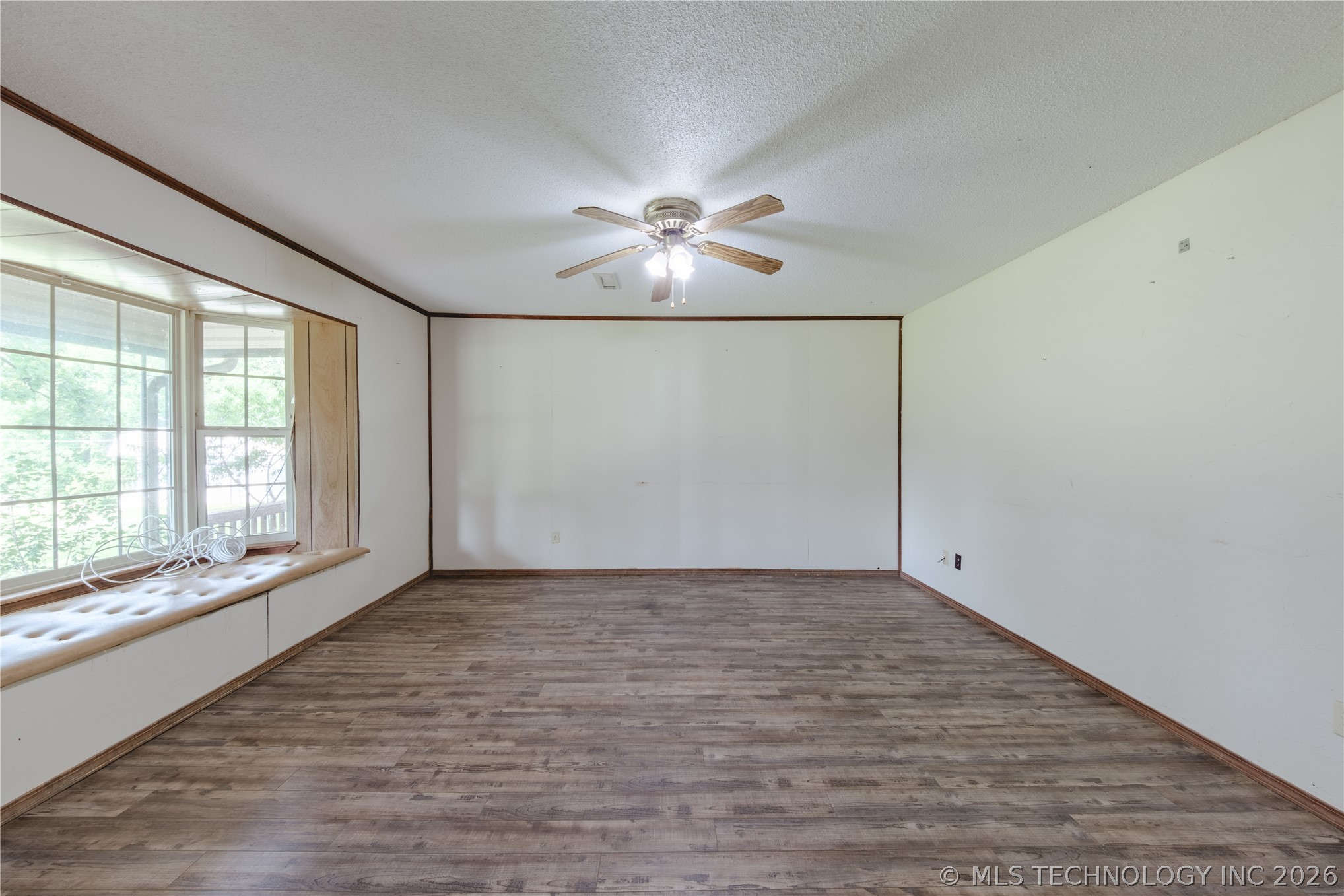 505 Morgan Lane Property Photo 9