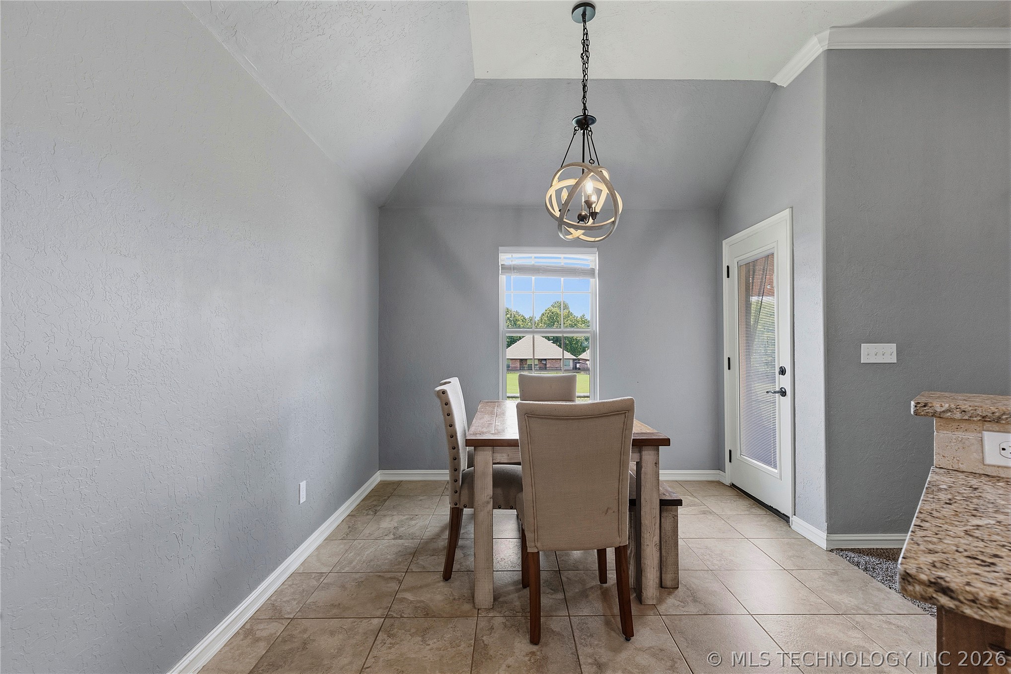 10714 Masters Circle Property Photo 10