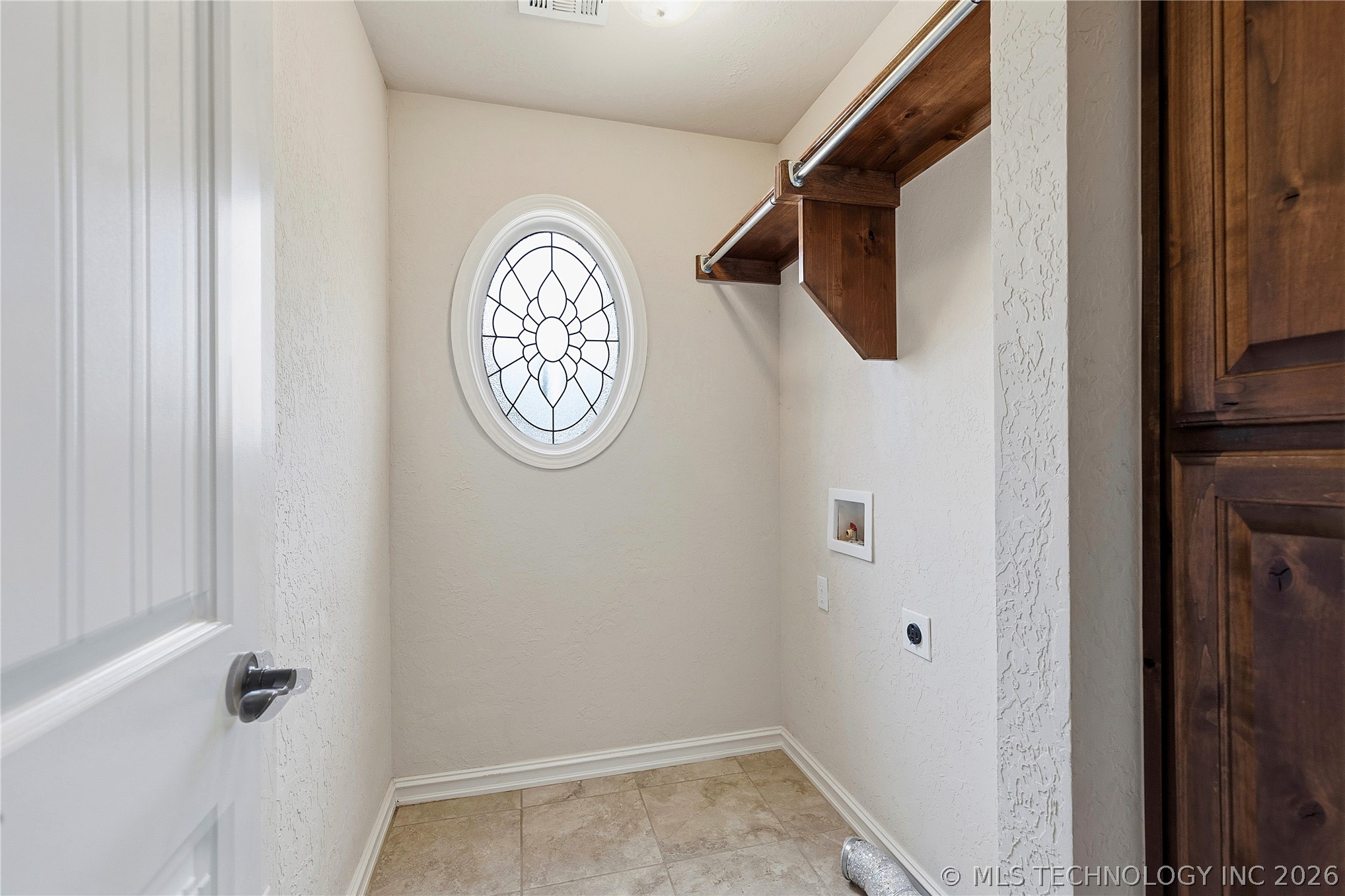 10714 Masters Circle Property Photo 29
