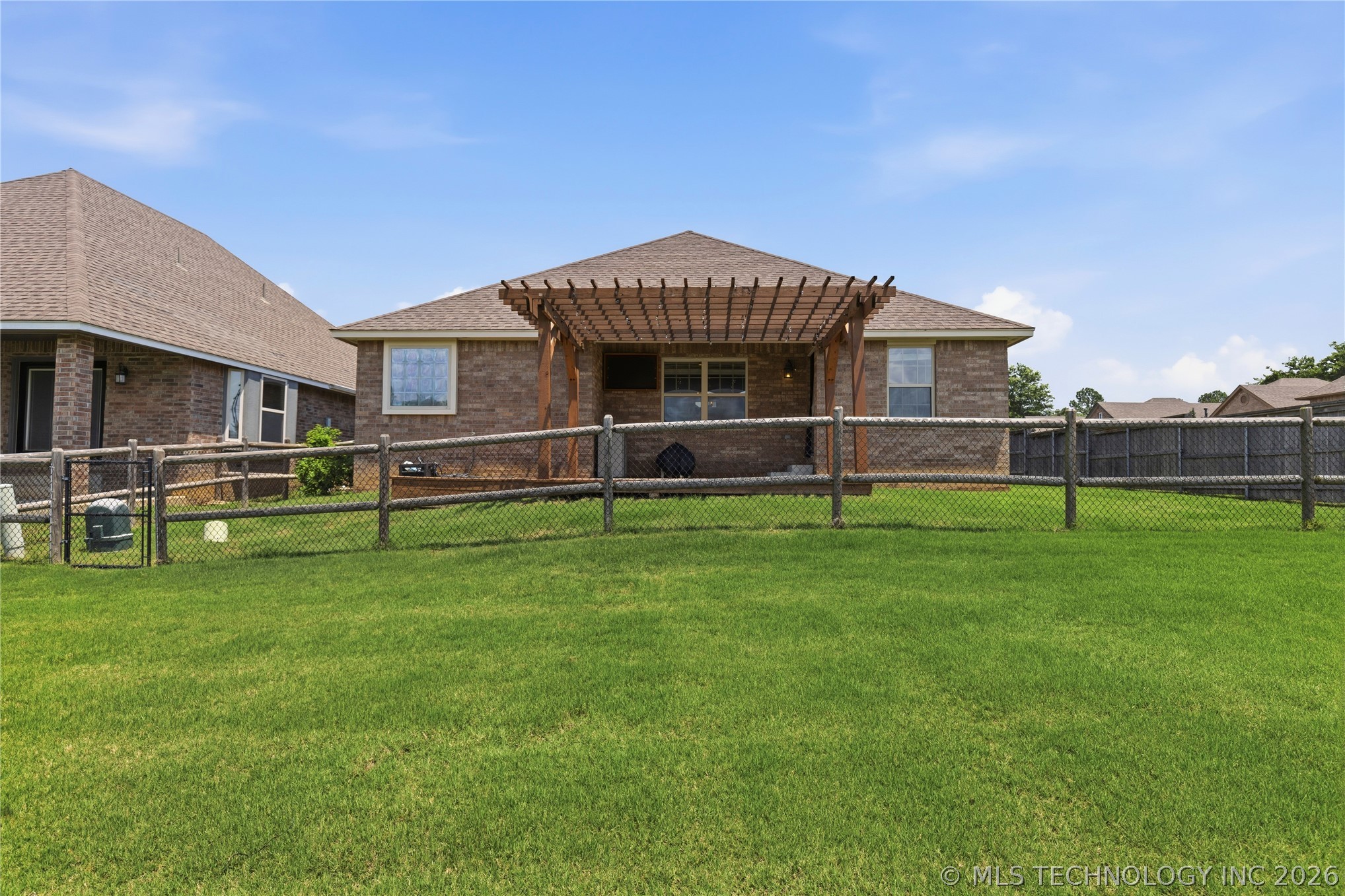 10714 Masters Circle Property Photo 34
