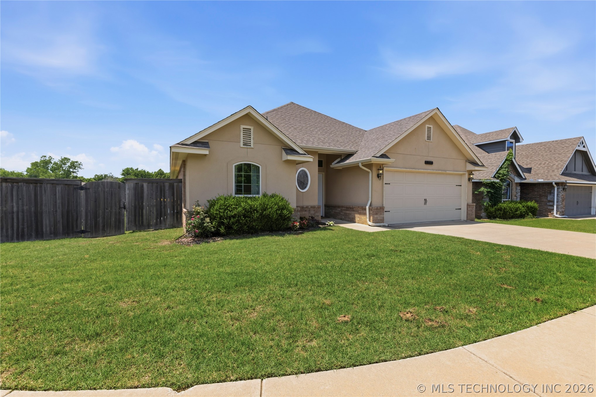 10714 Masters Circle Property Photo 37