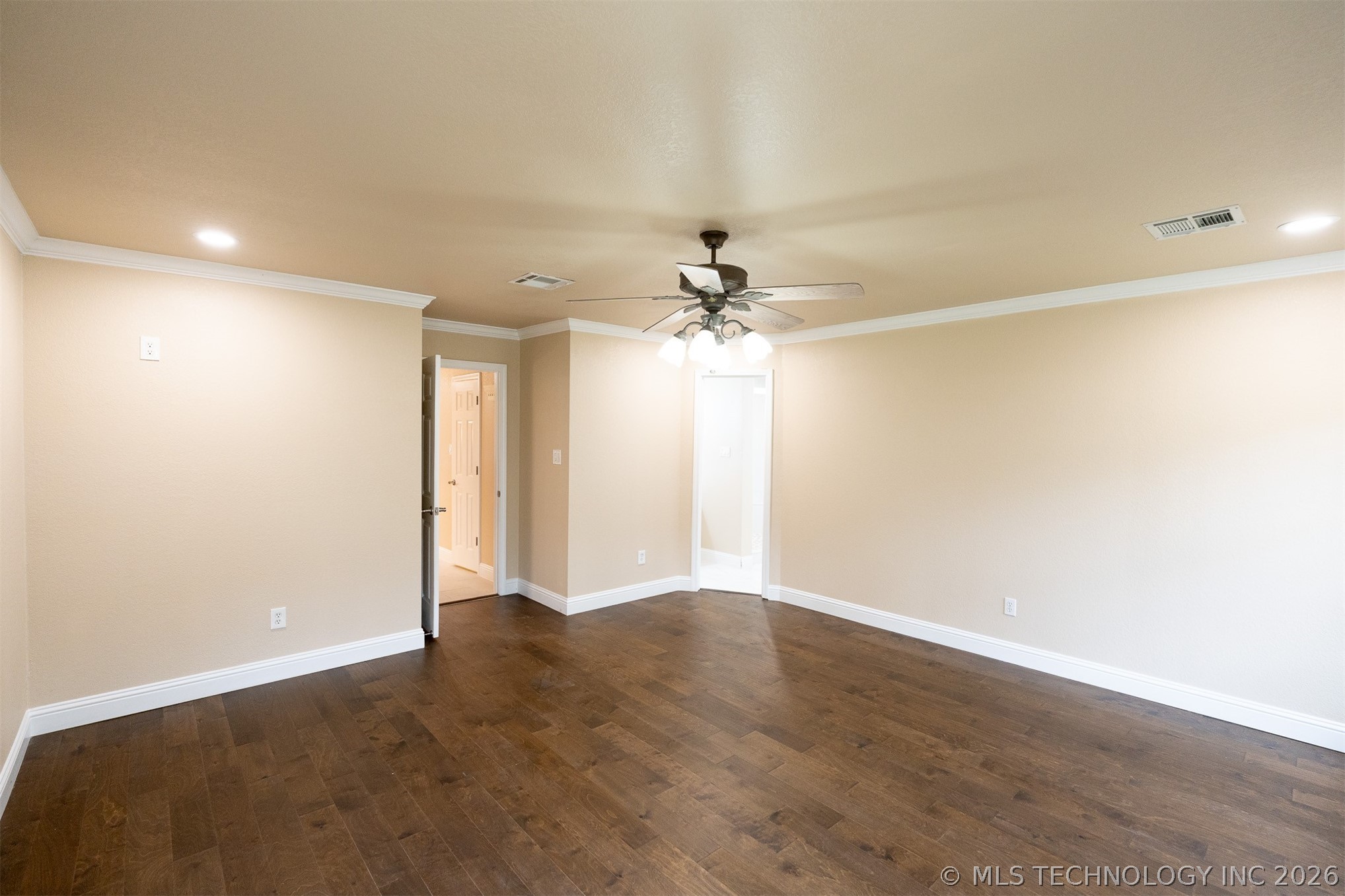 5353 Stonebriar Property Photo 9