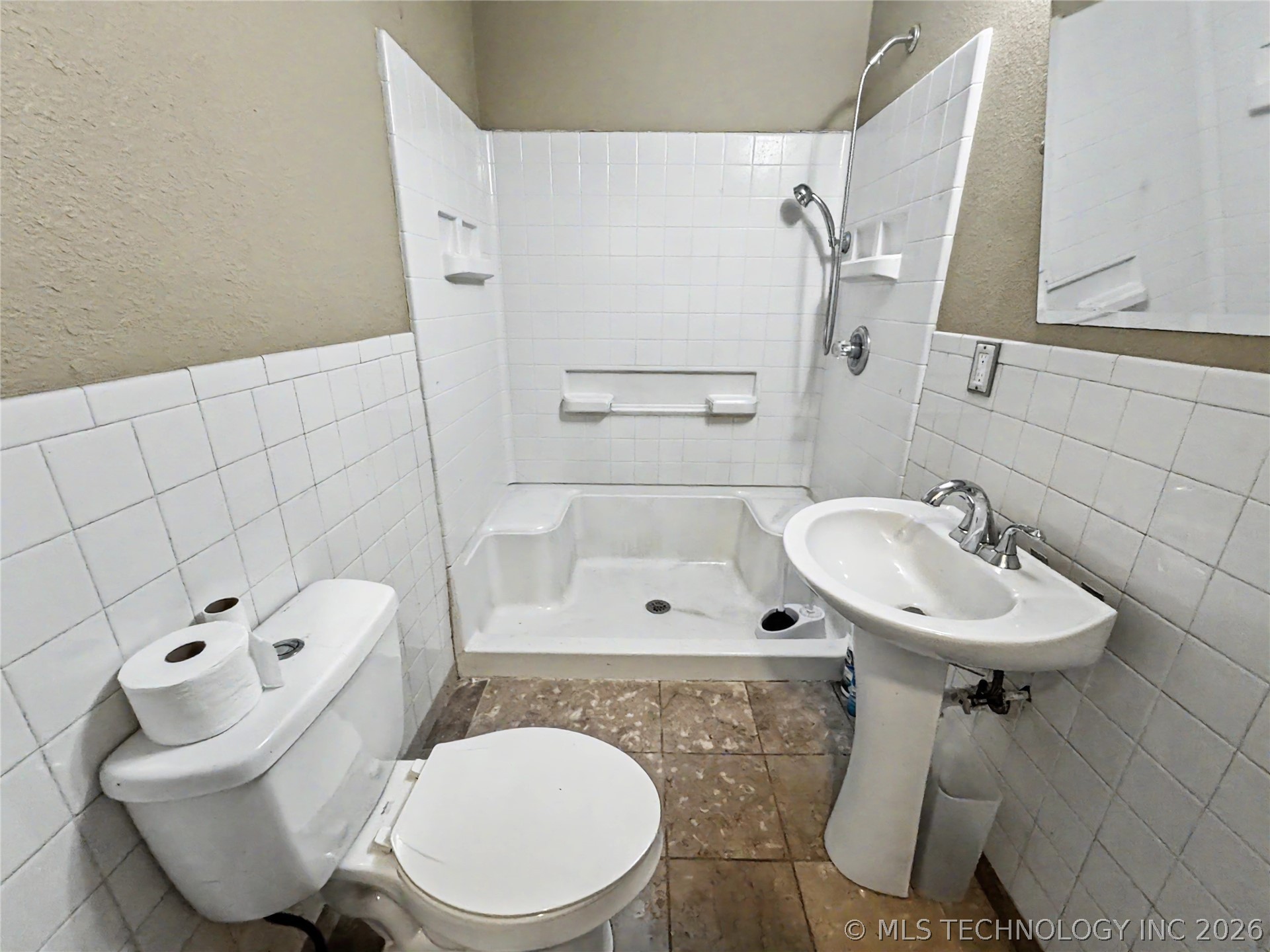 202 National Boulevard Property Photo 38