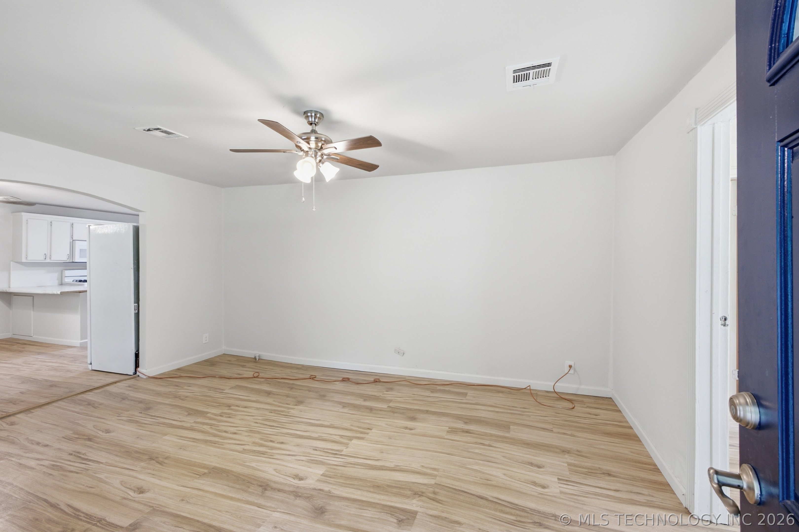 105 S Old Main Street Property Photo 4