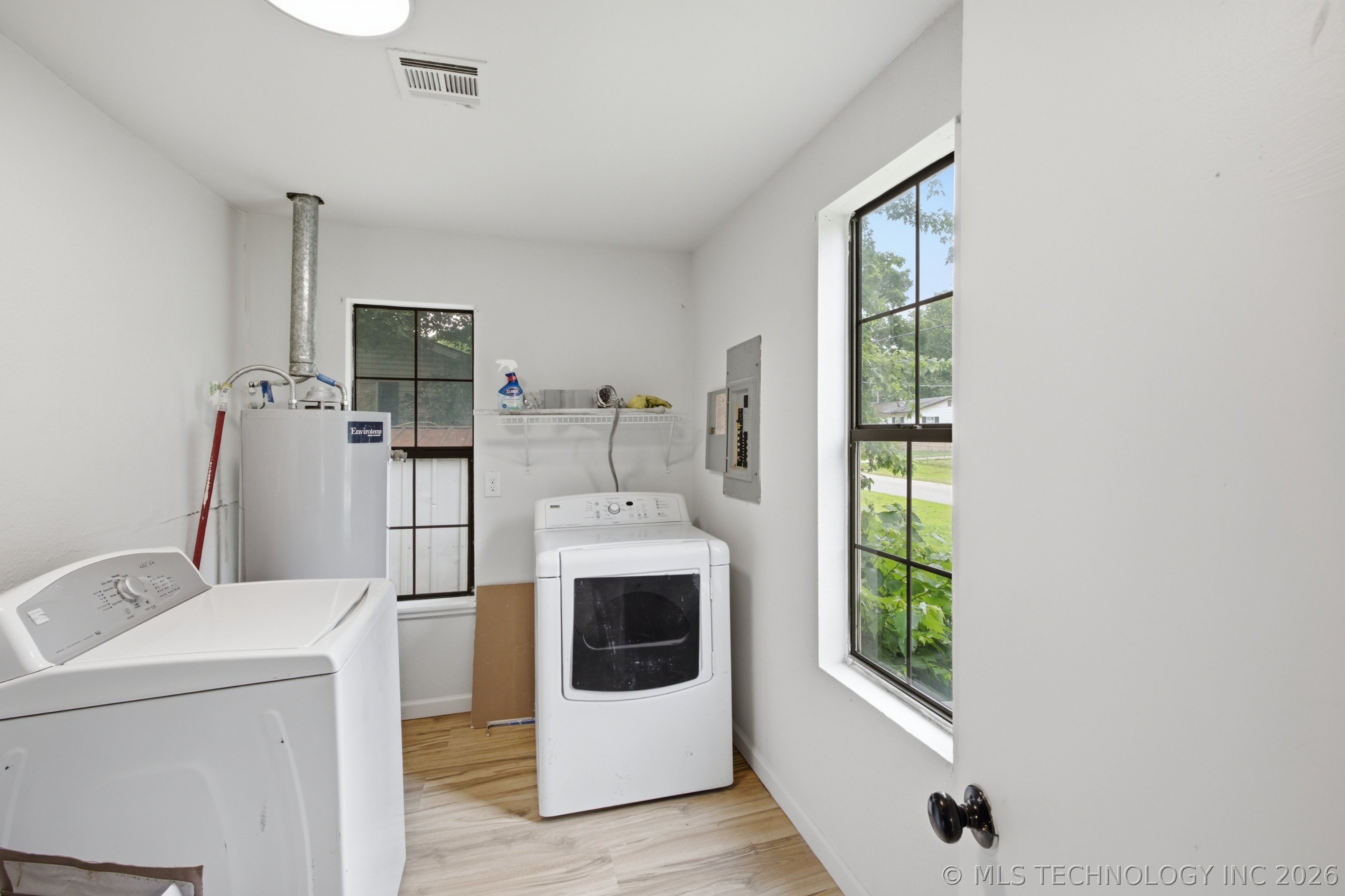 105 S Old Main Street Property Photo 15