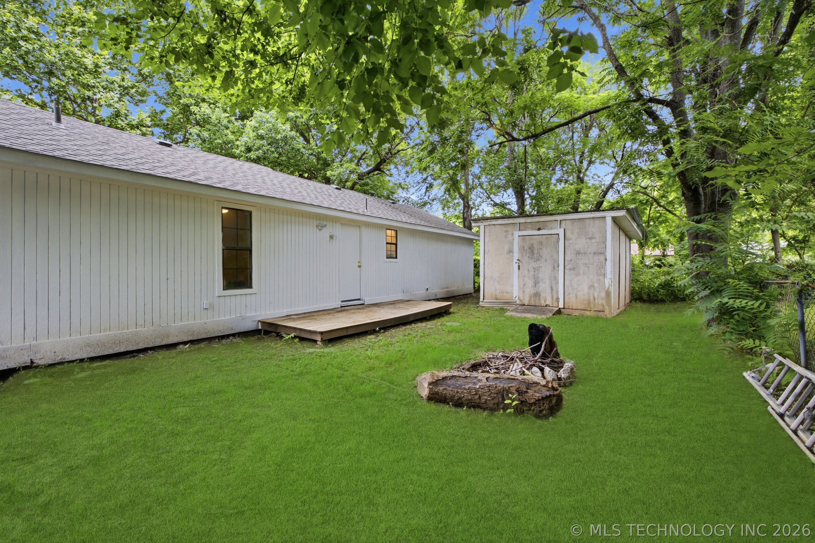 105 S Old Main Street Property Photo 16