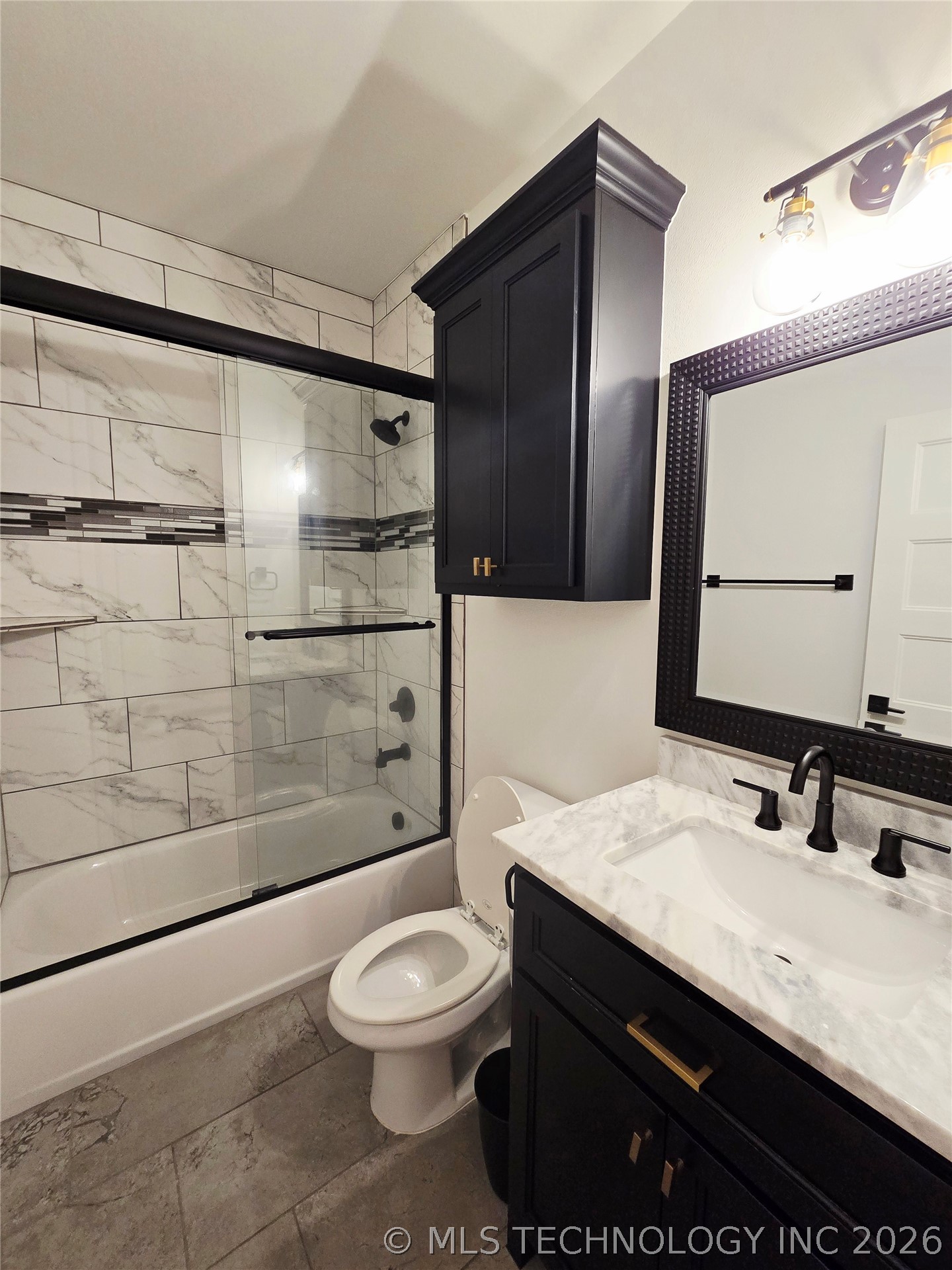 1715 W Blue Starr Drive Property Photo 13