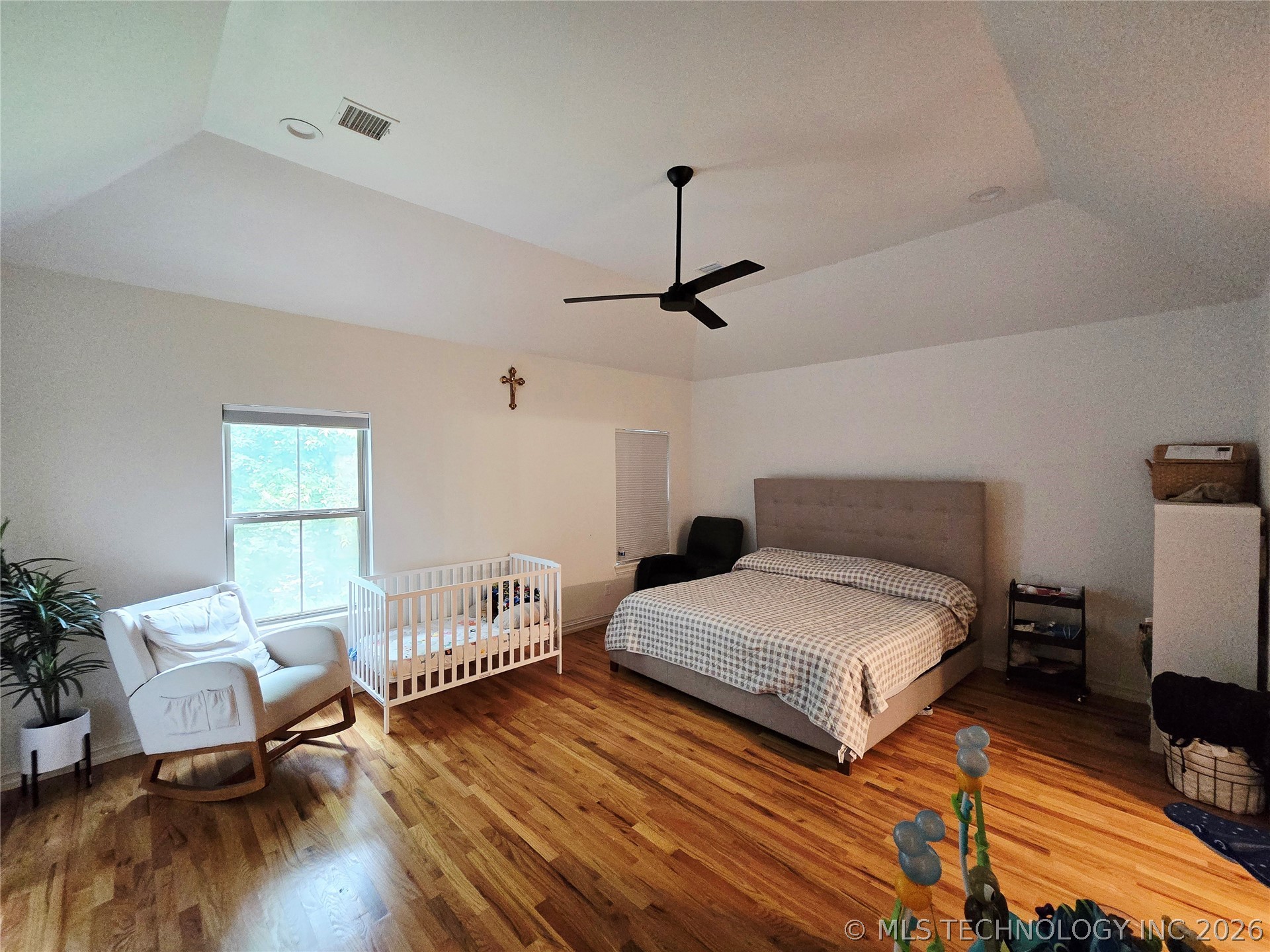 1715 W Blue Starr Drive Property Photo 20