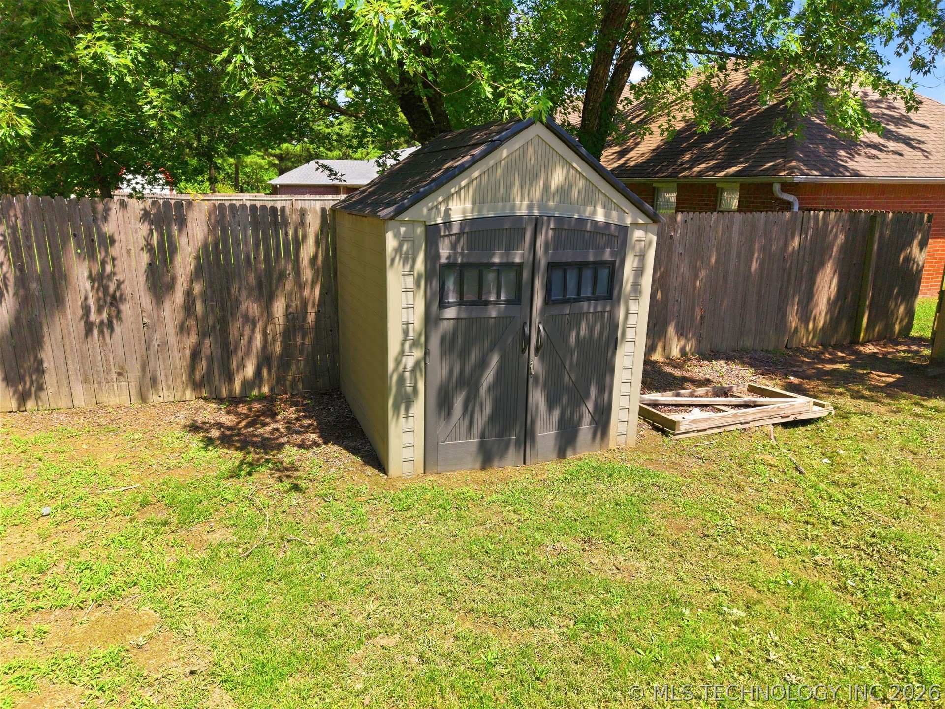 905 Kentucky Derby Property Photo 11