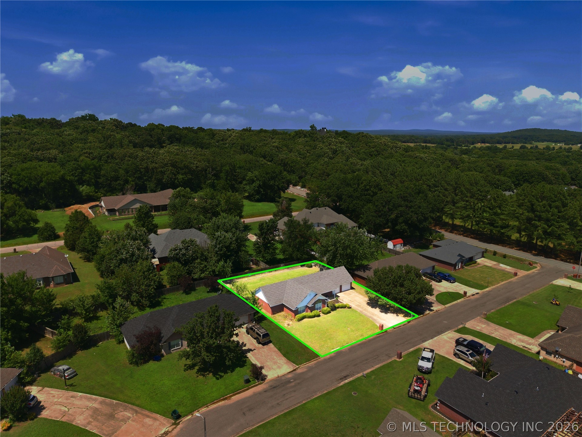 905 Kentucky Derby Property Photo 23