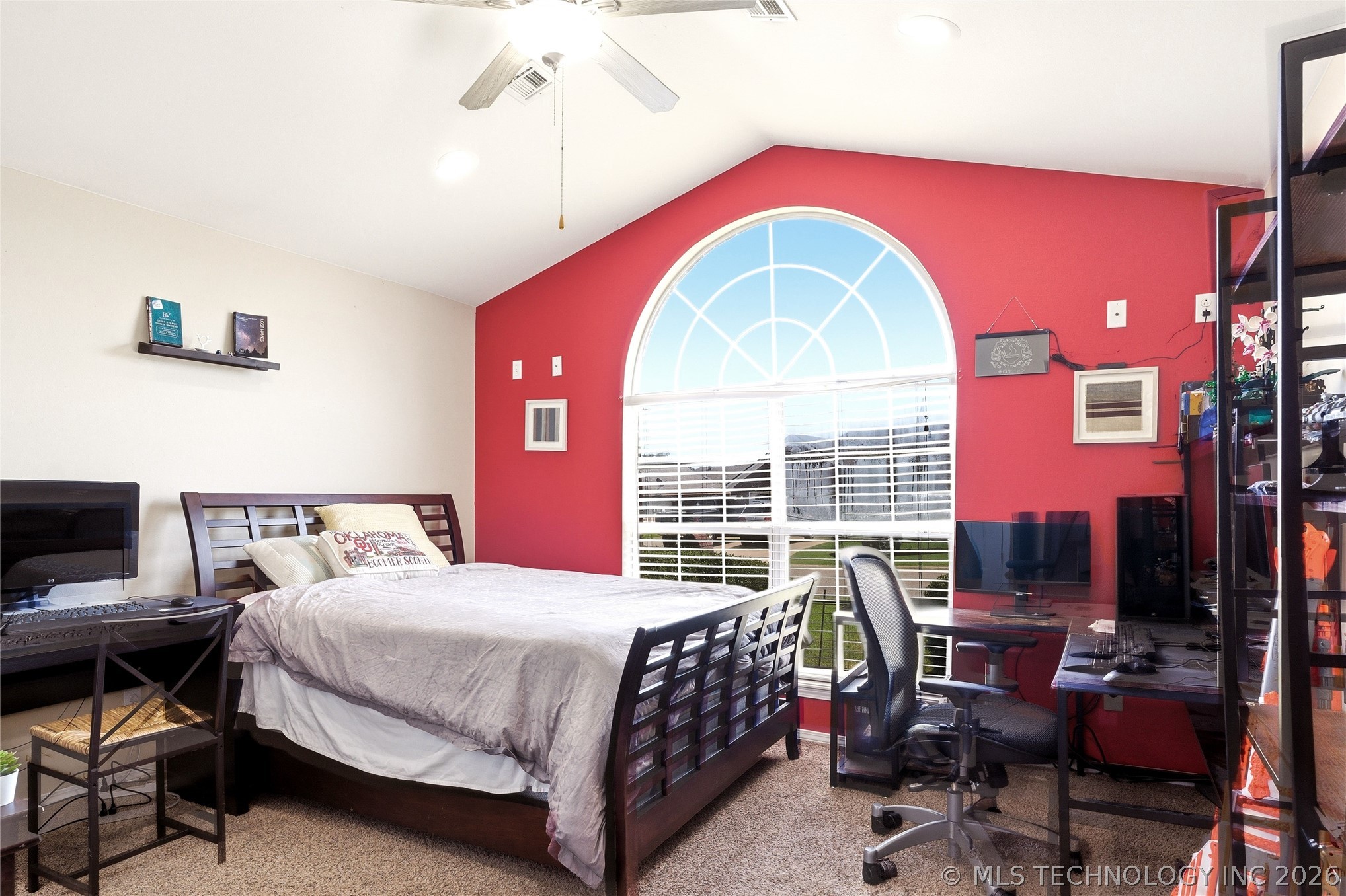 905 Kentucky Derby Property Photo 37