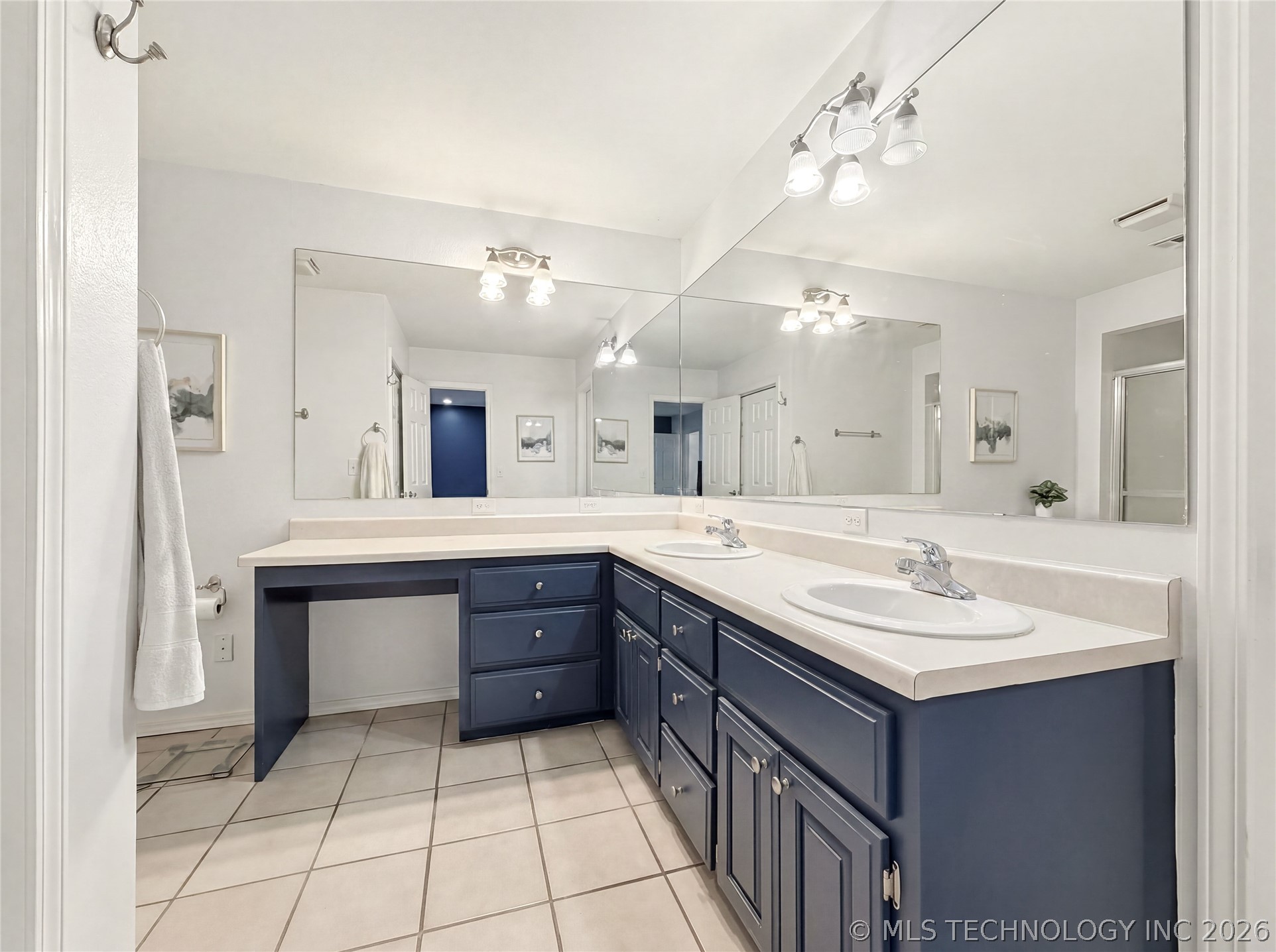 905 Kentucky Derby Property Photo 48