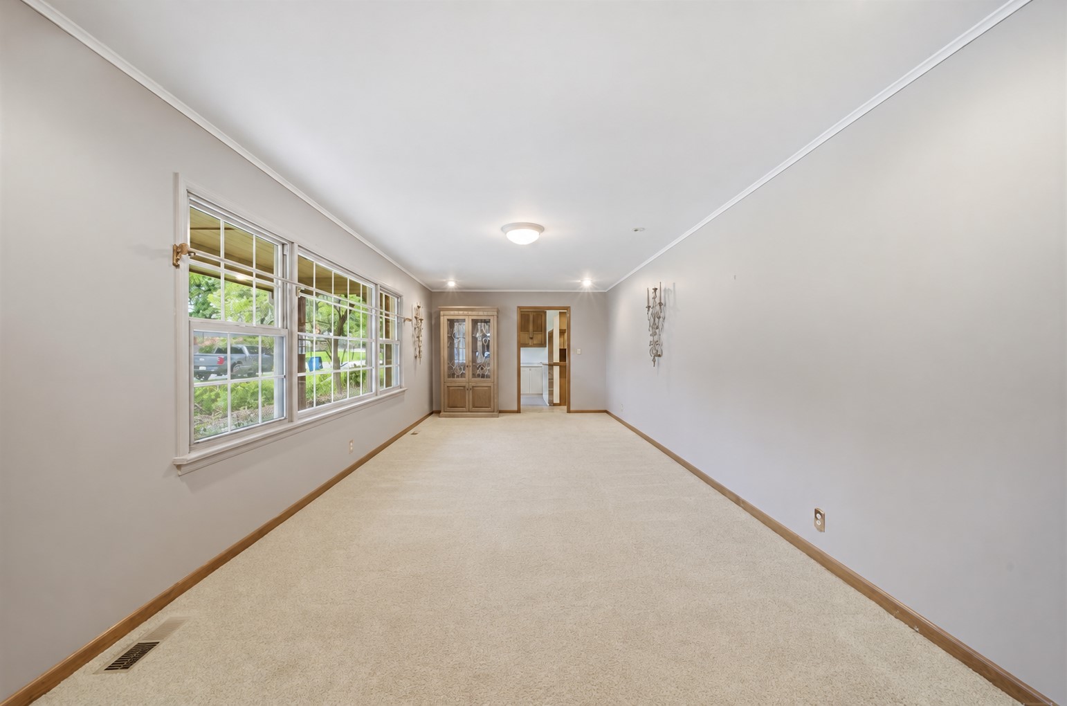 4631 E 55th Place Property Photo 16