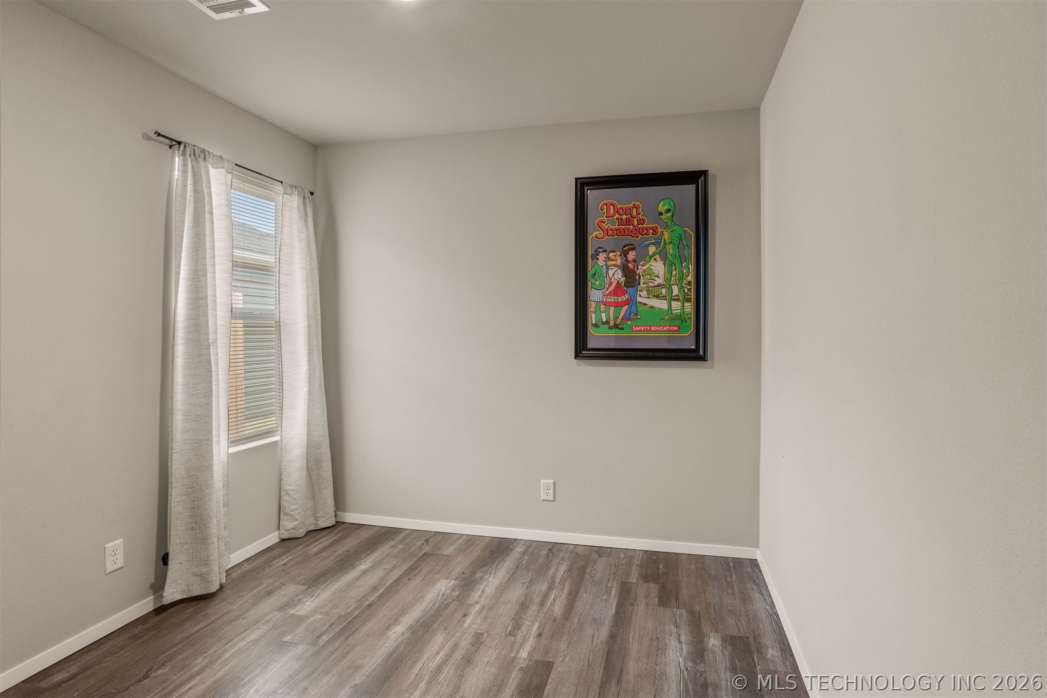 315 N Cattle Drive Property Photo 6