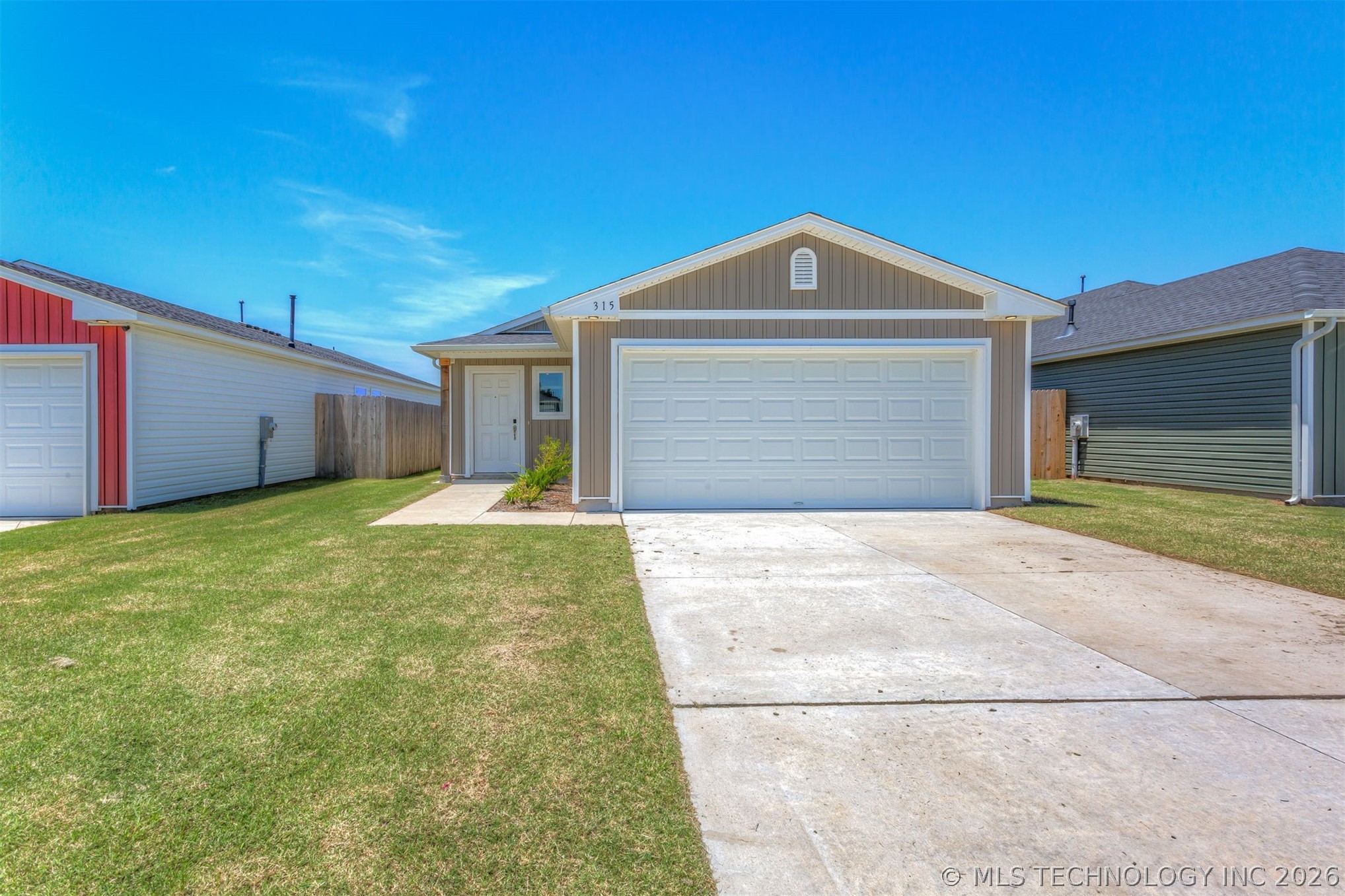 315 N Cattle Drive Property Photo 11