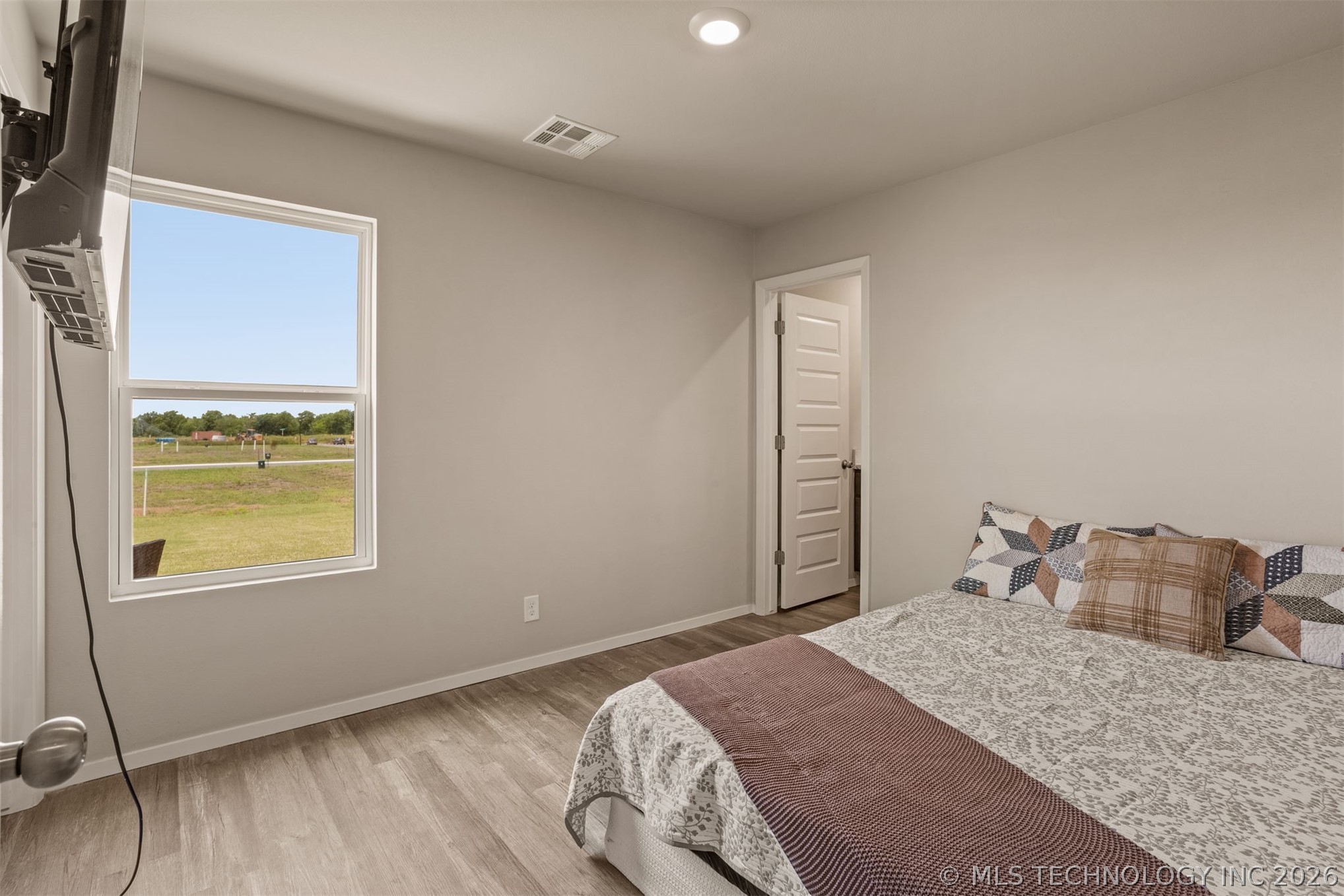 315 N Cattle Drive Property Photo 16
