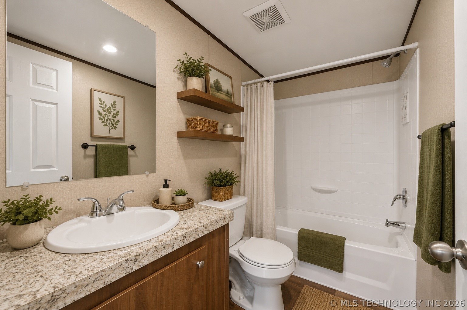 16130 Harper Lane Property Photo 15