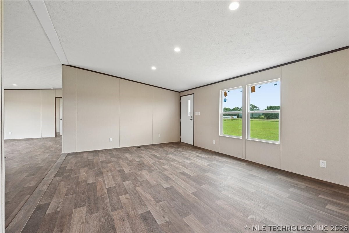 16130 Harper Lane Property Photo 23