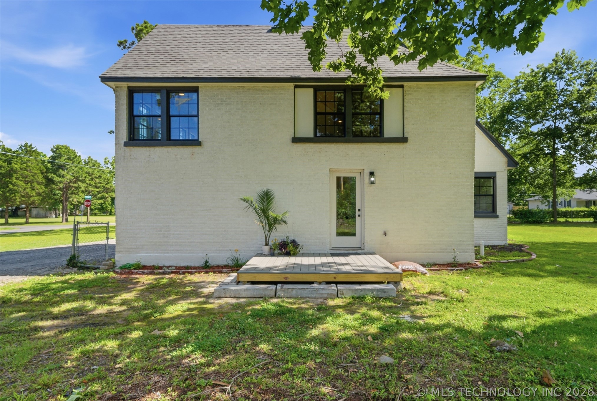 1960 Augusta Street Property Photo 71