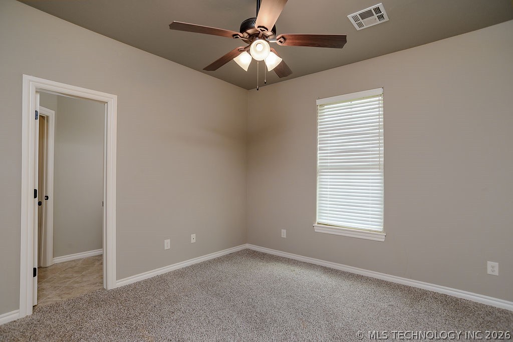 5722 E 122nd Street Property Photo 25