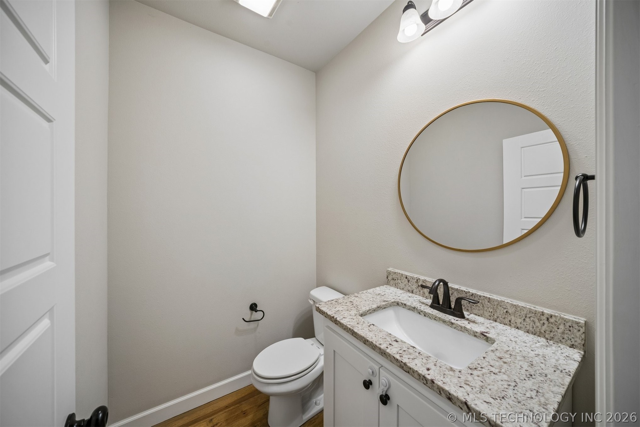 12906 S 6th Place Property Photo 20