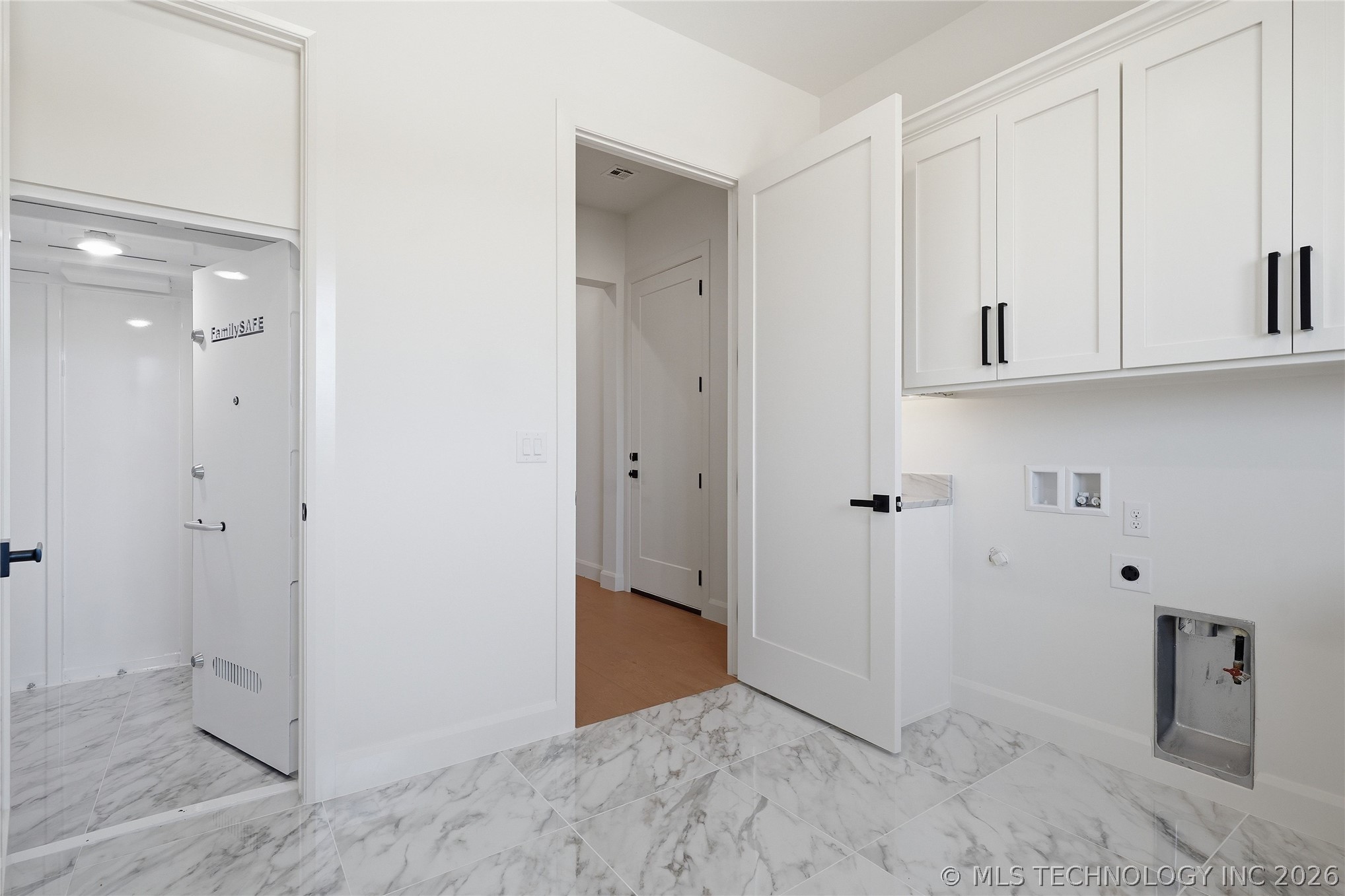 8801 E Elgin Street Property Photo 55