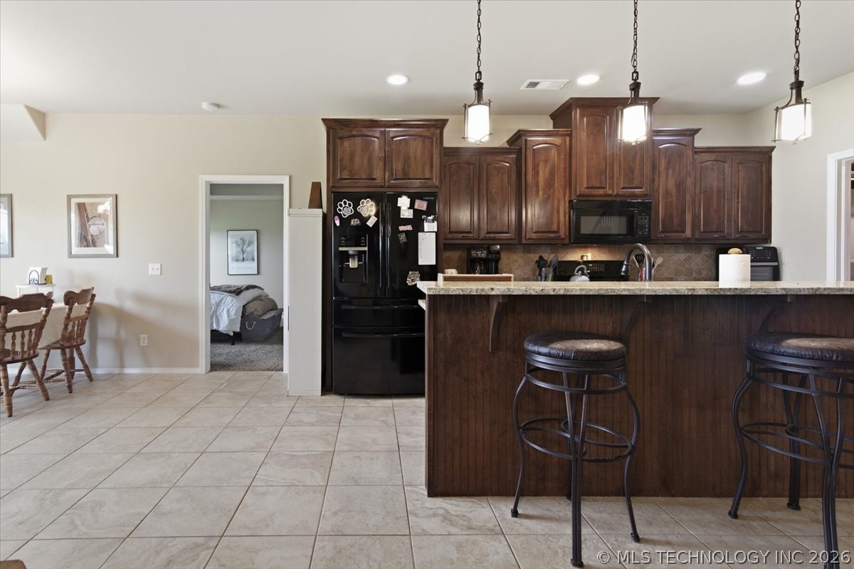 30104 Gale Avenue Property Photo 9