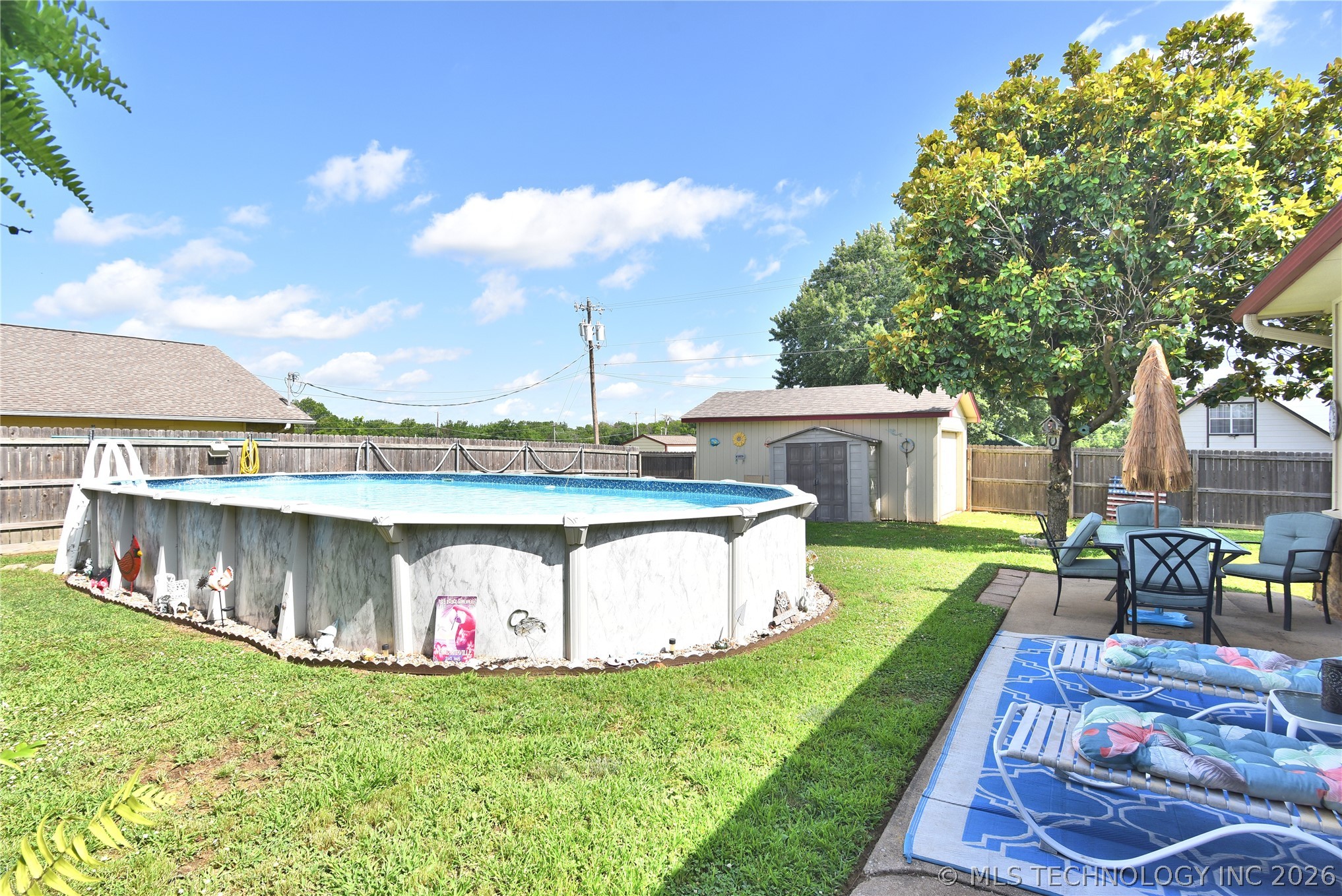 1101 N Taylor Avenue Property Photo 39