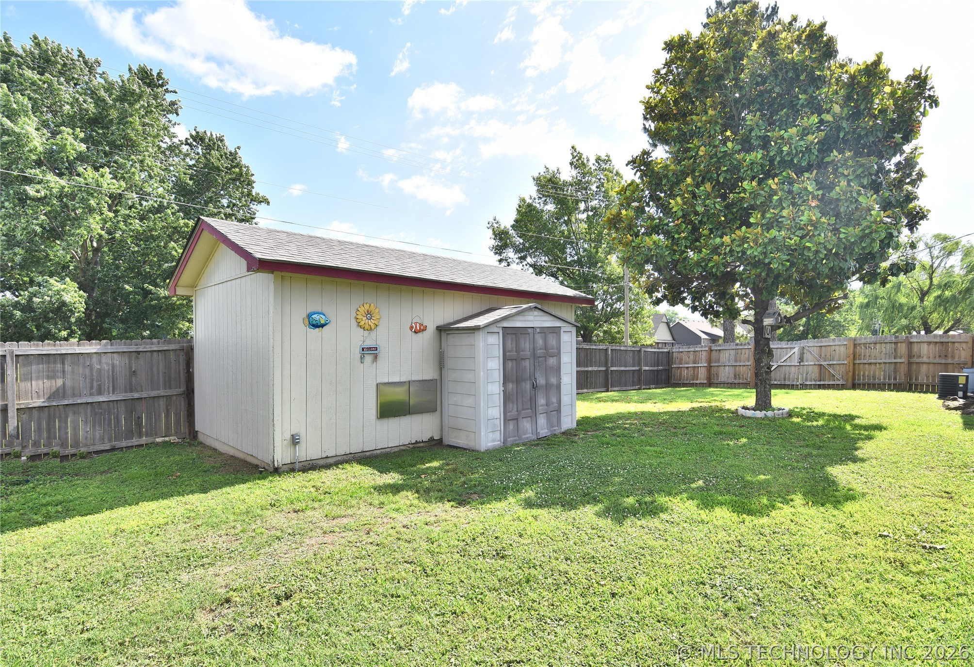 1101 N Taylor Avenue Property Photo 41