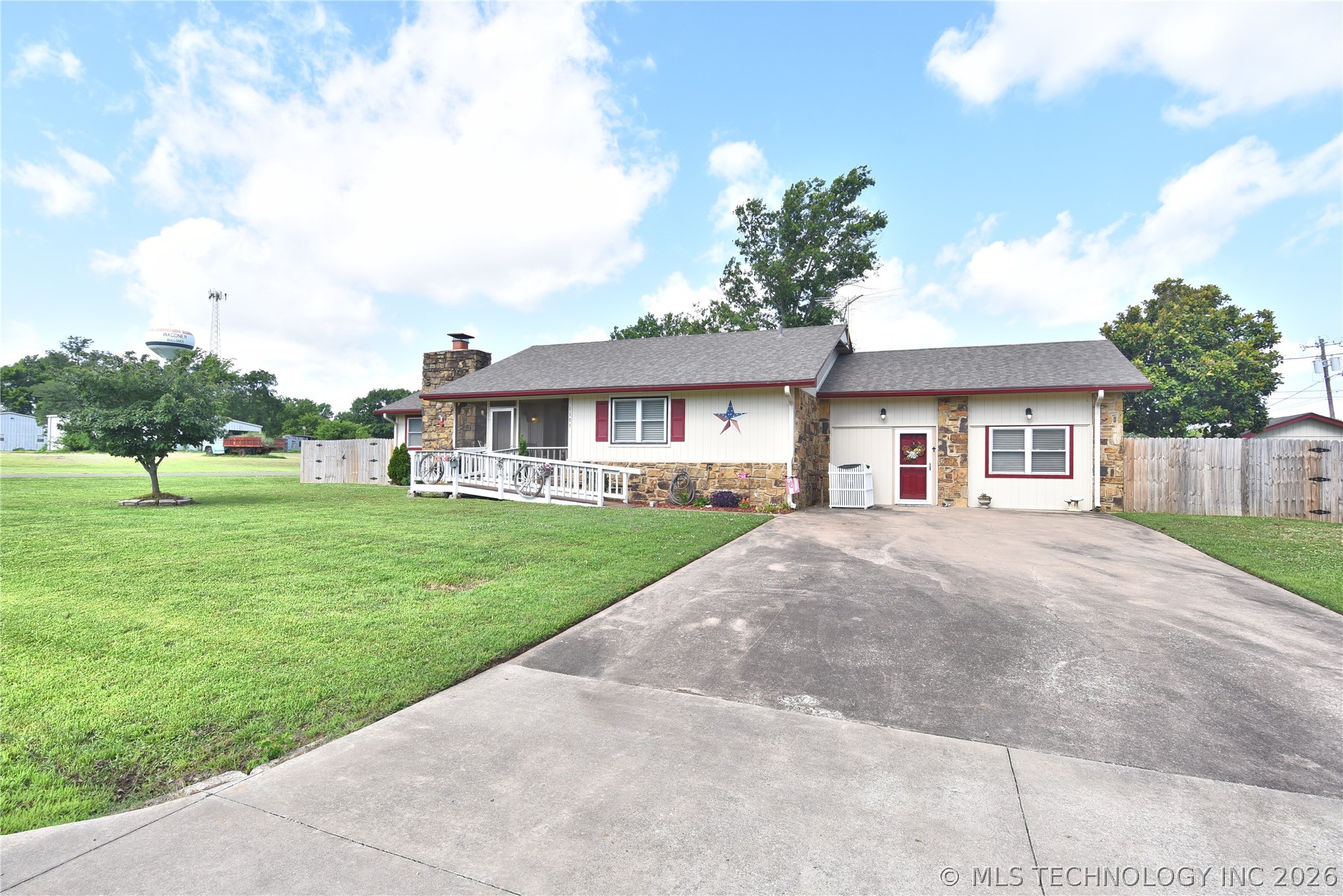 1101 N Taylor Avenue Property Photo 46