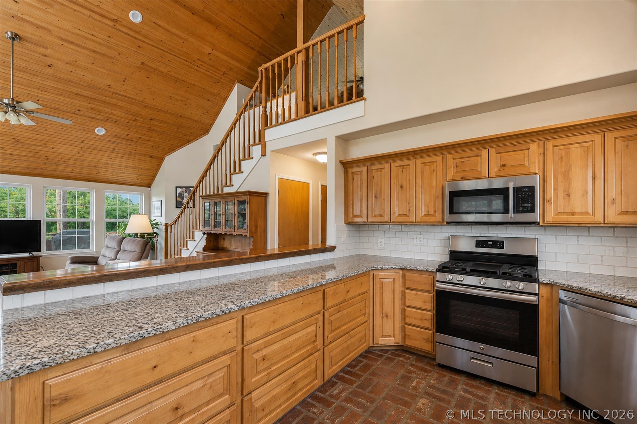 469788 Hwy 62 Property Photo 13