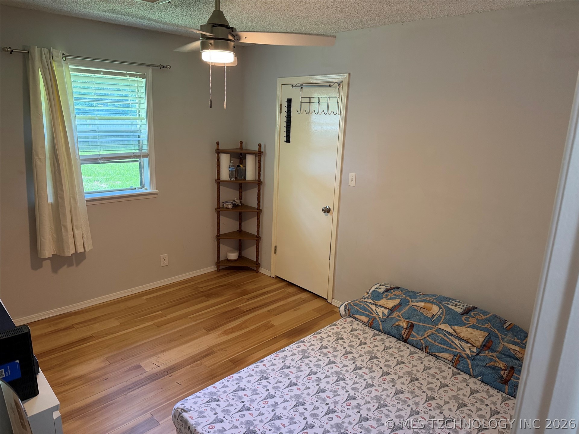 407 F Nw Property Photo 6
