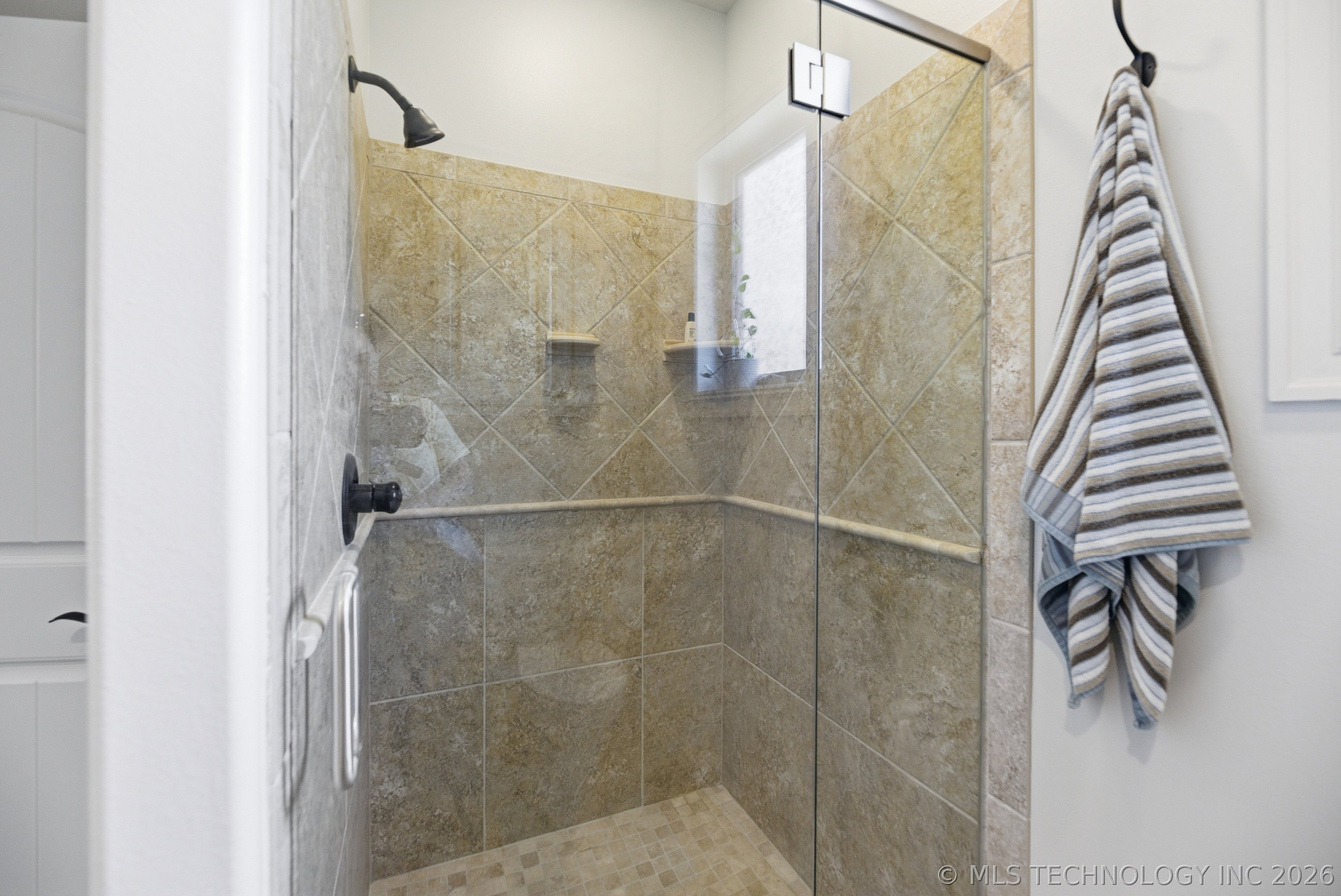 1101 W 84th Street Property Photo 16