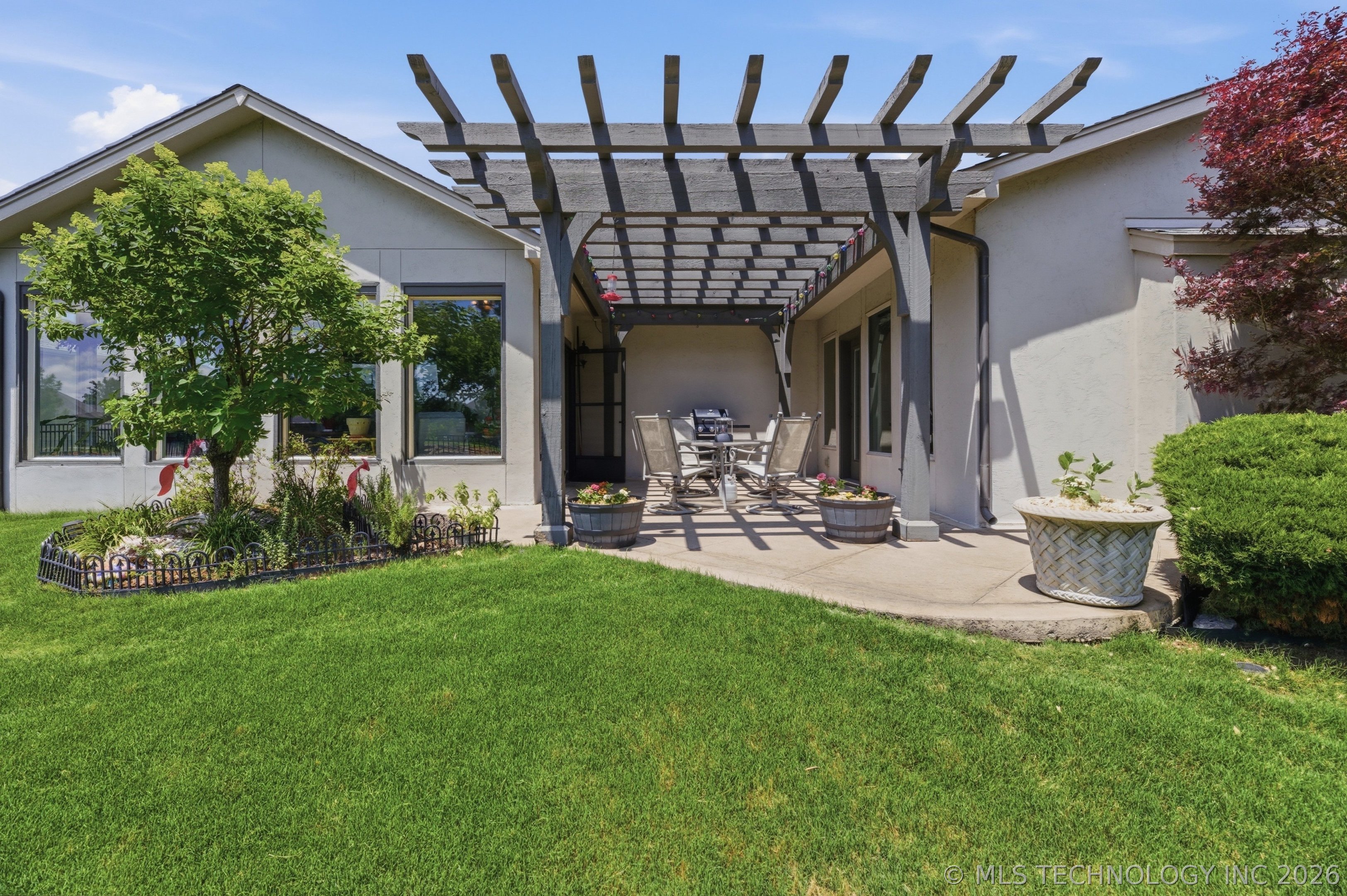 1101 W 84th Street Property Photo 27