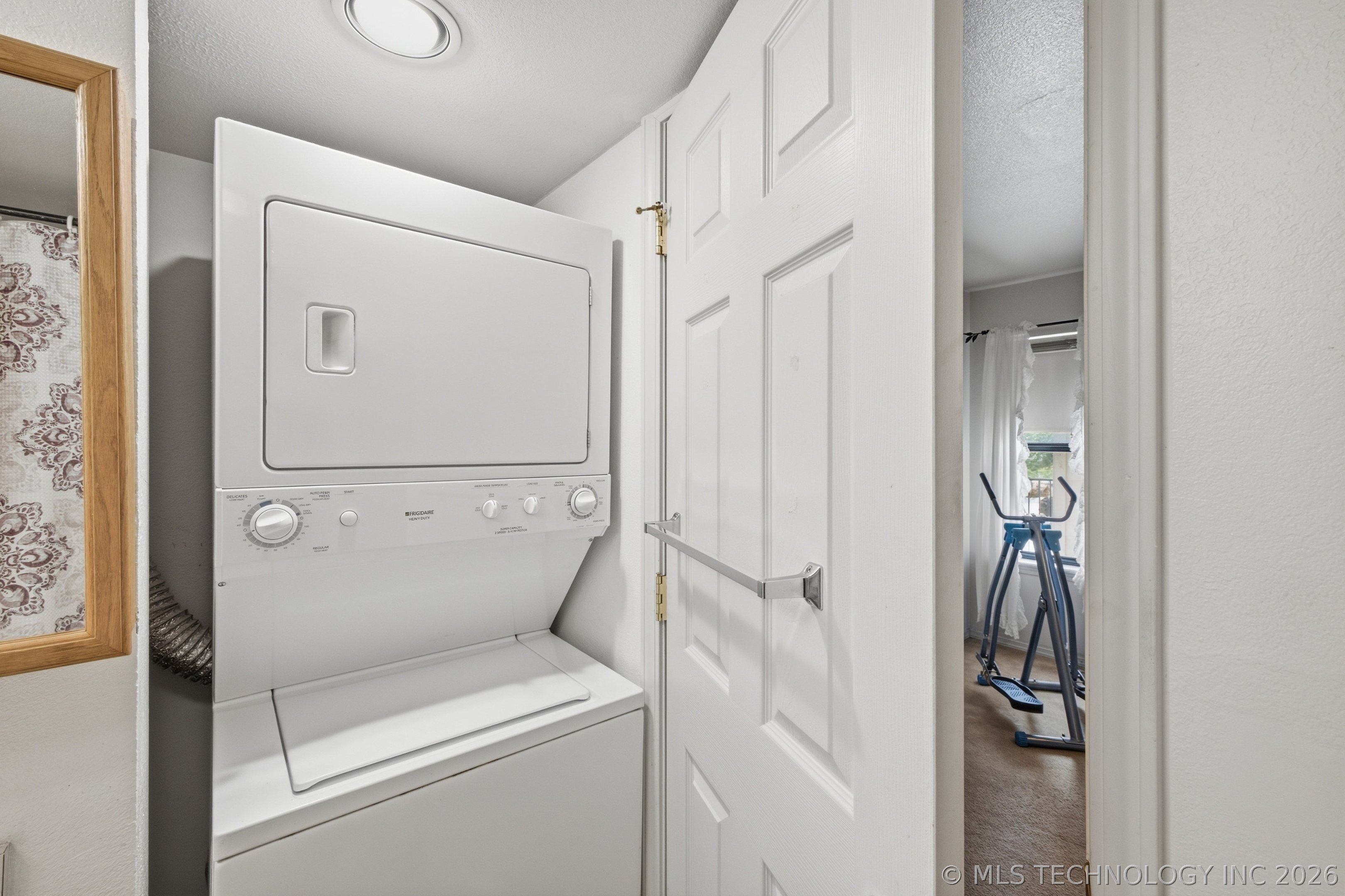 1904 E 66th Place C210 Property Photo 16