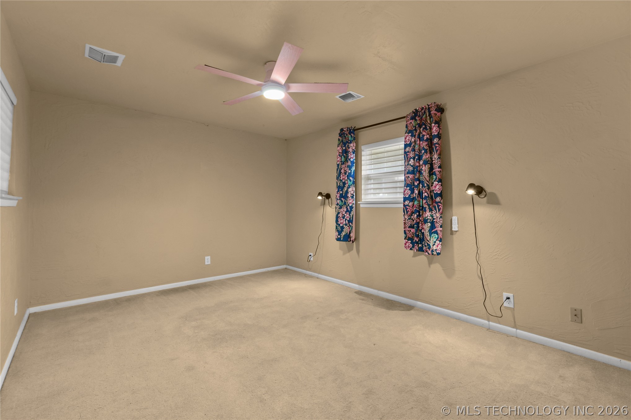 805 N Nancy Property Photo 10