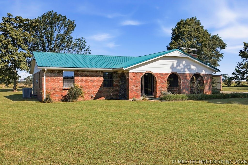 1051 N Caney Street E Property Photo 4