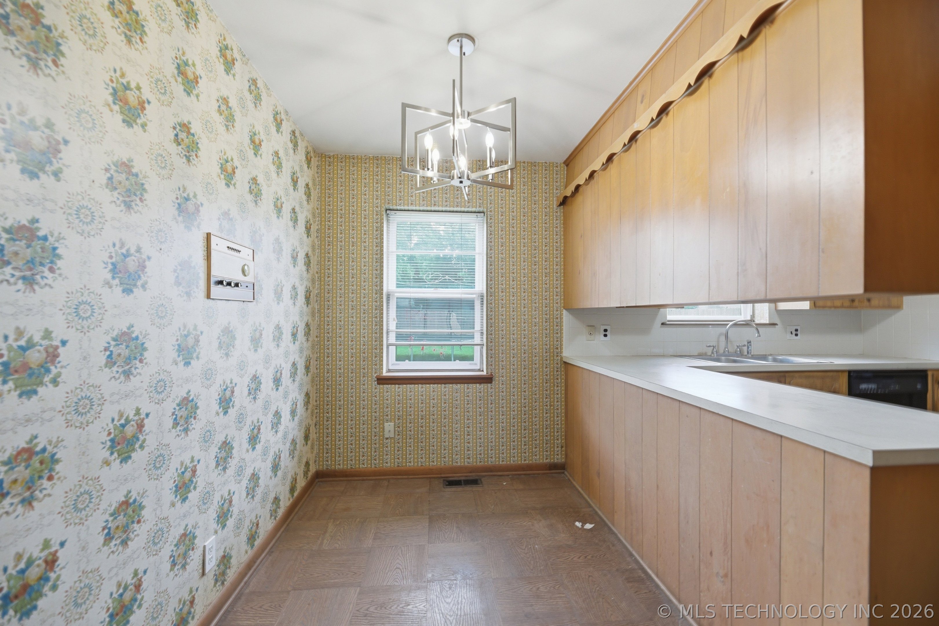 1832 E 58th Street Property Photo 11