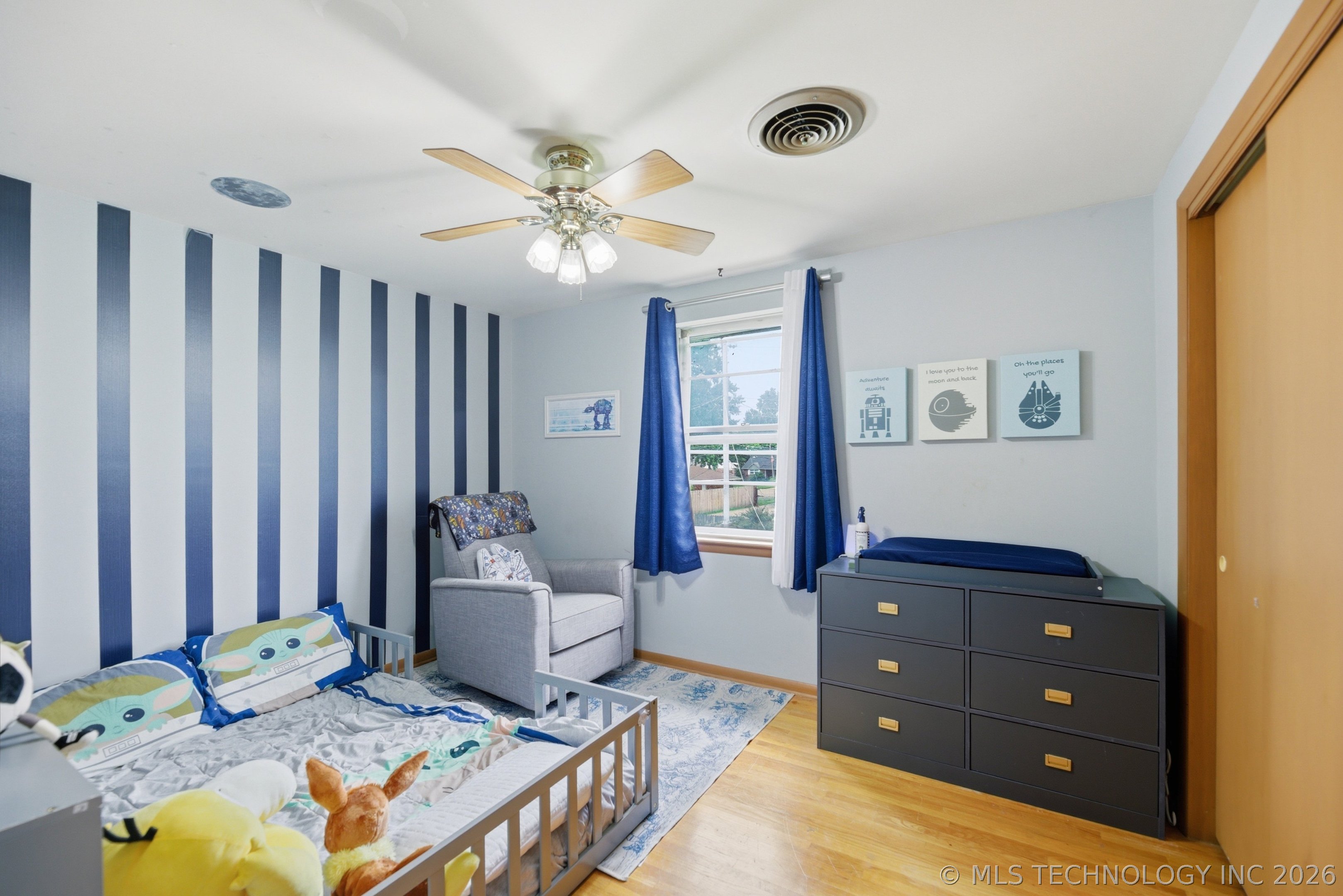 1832 E 58th Street Property Photo 17