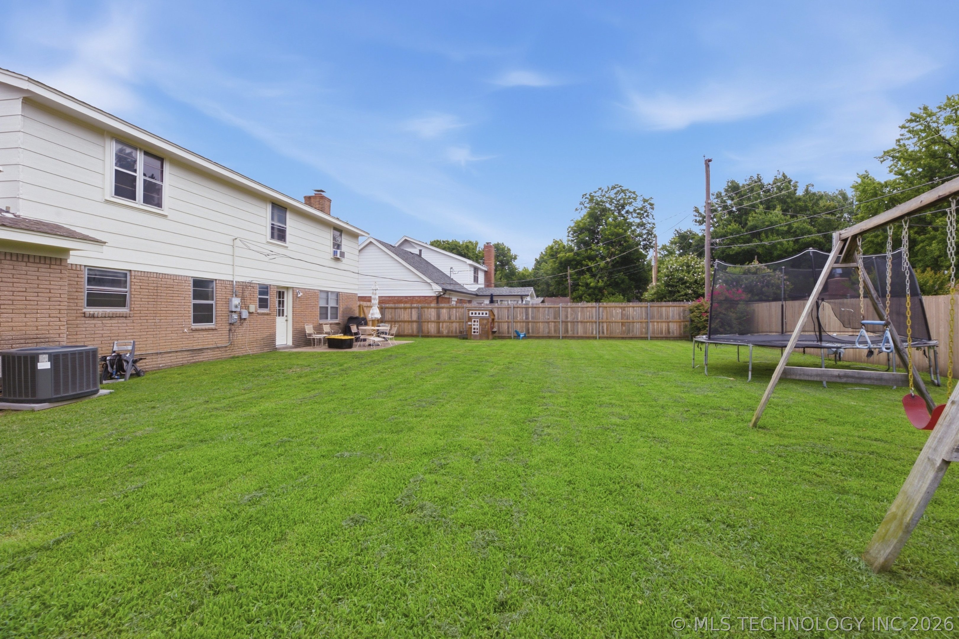 1832 E 58th Street Property Photo 28