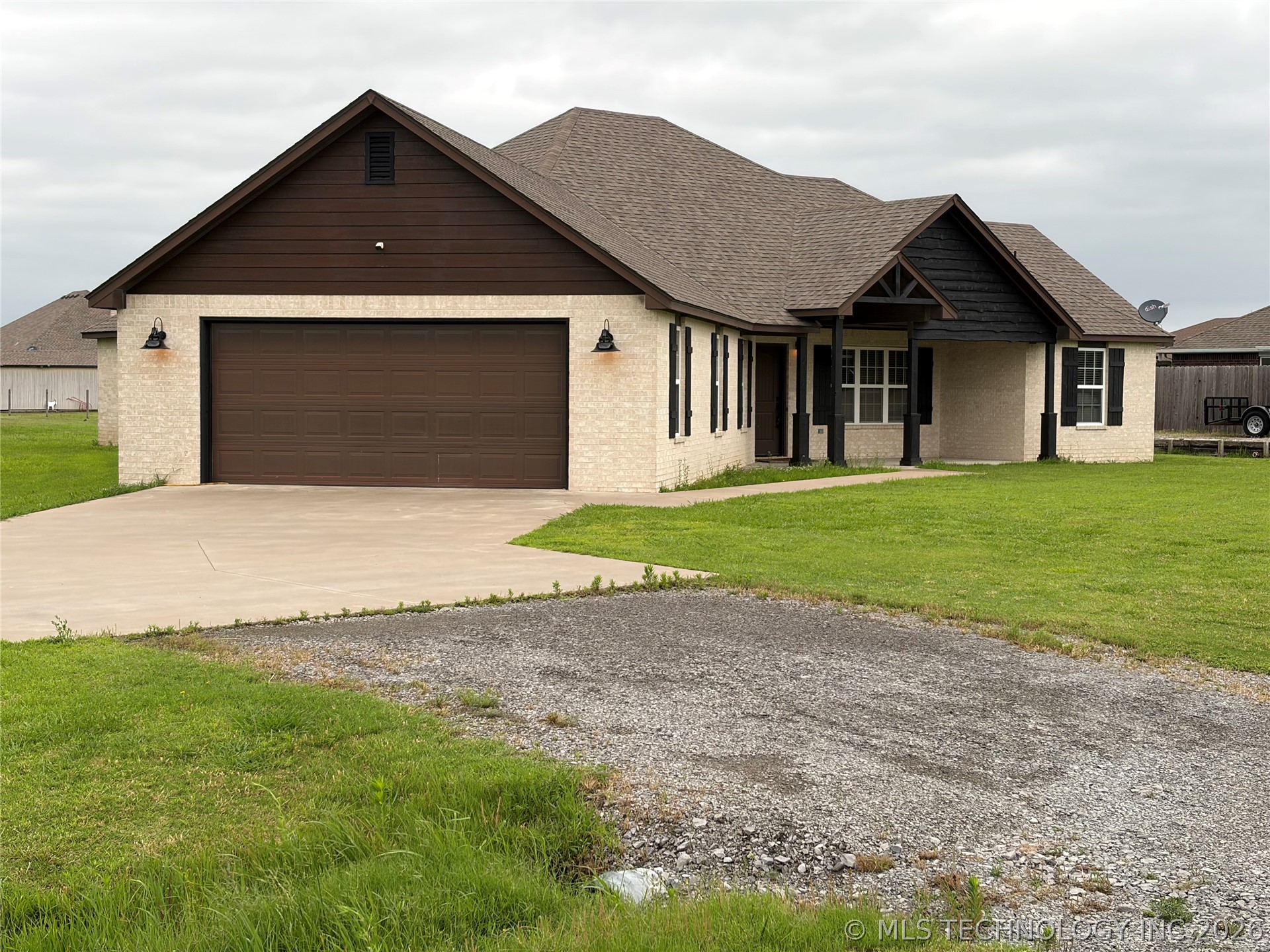 73 E 498 Circle Property Photo 2