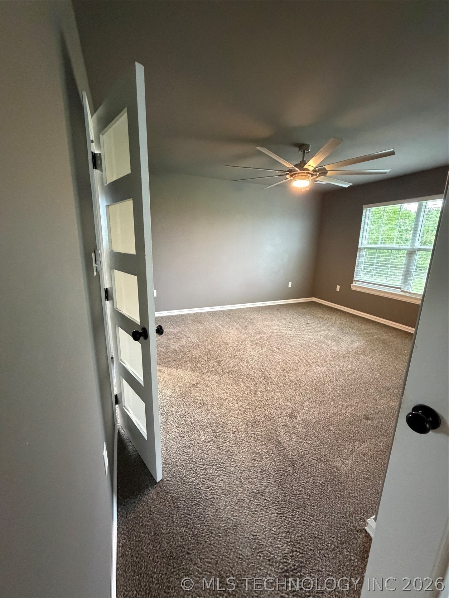 73 E 498 Circle Property Photo 6