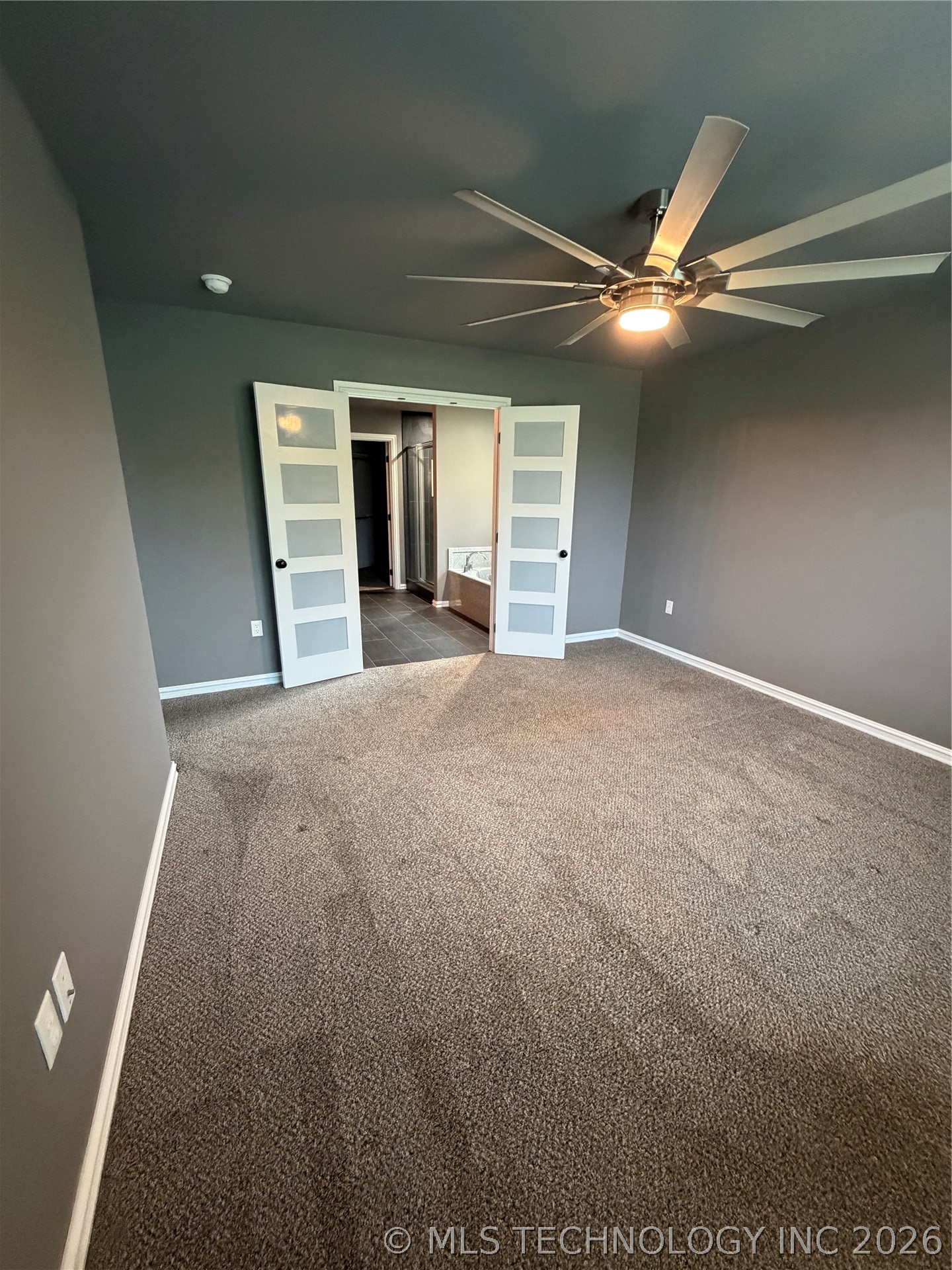 73 E 498 Circle Property Photo 8