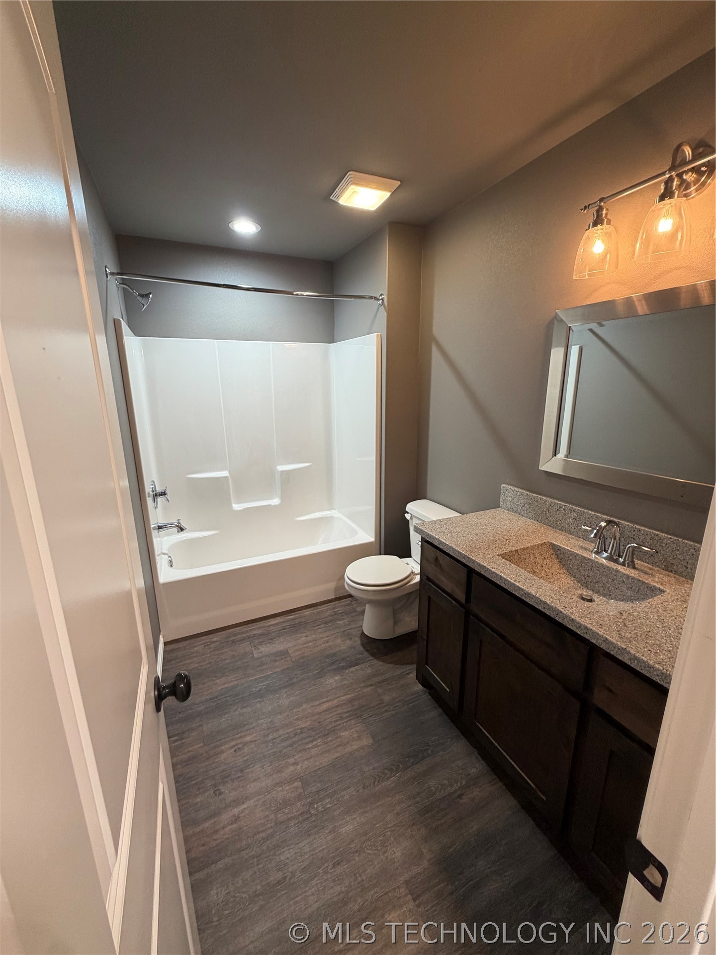 73 E 498 Circle Property Photo 12