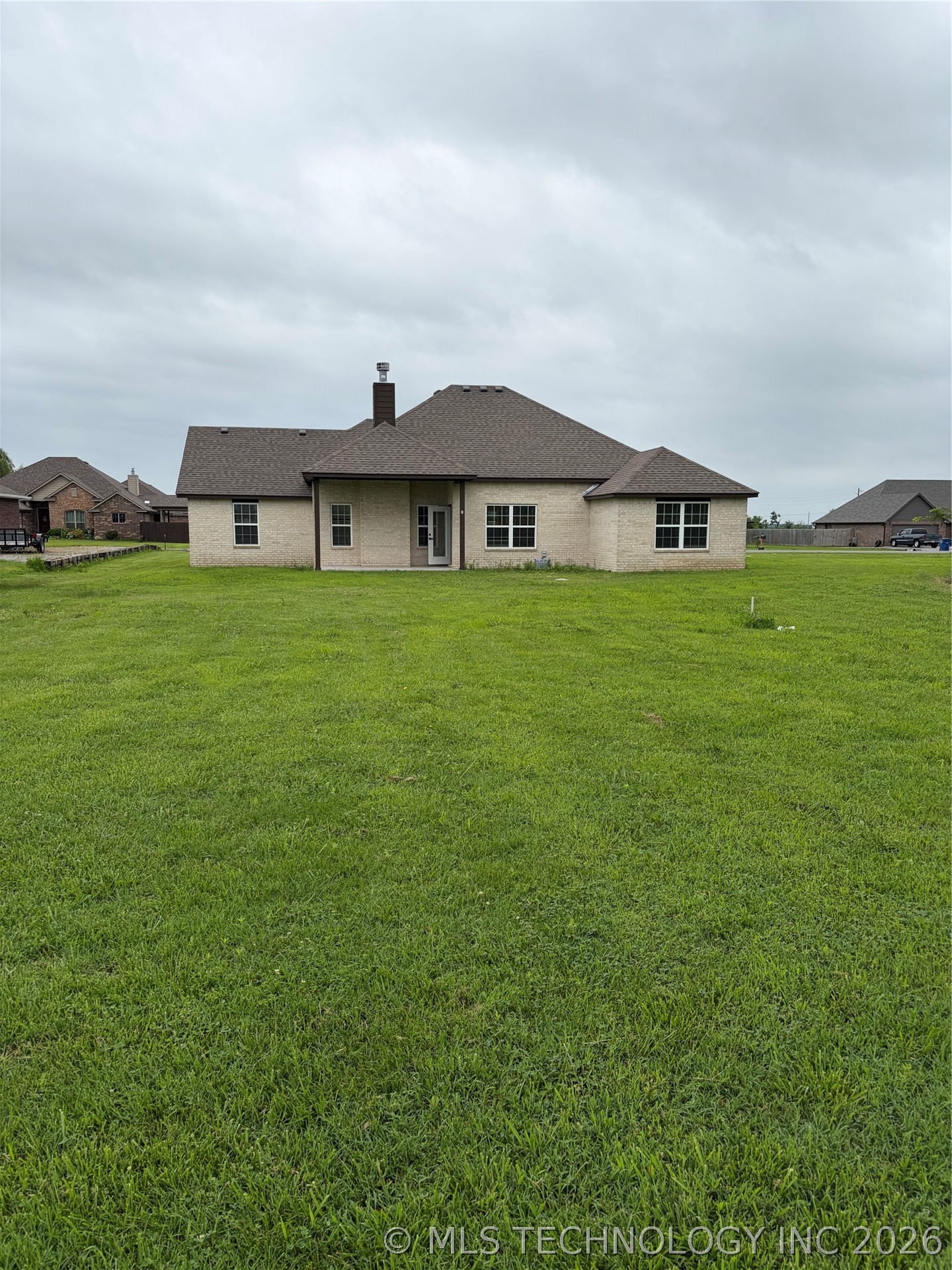73 E 498 Circle Property Photo 16